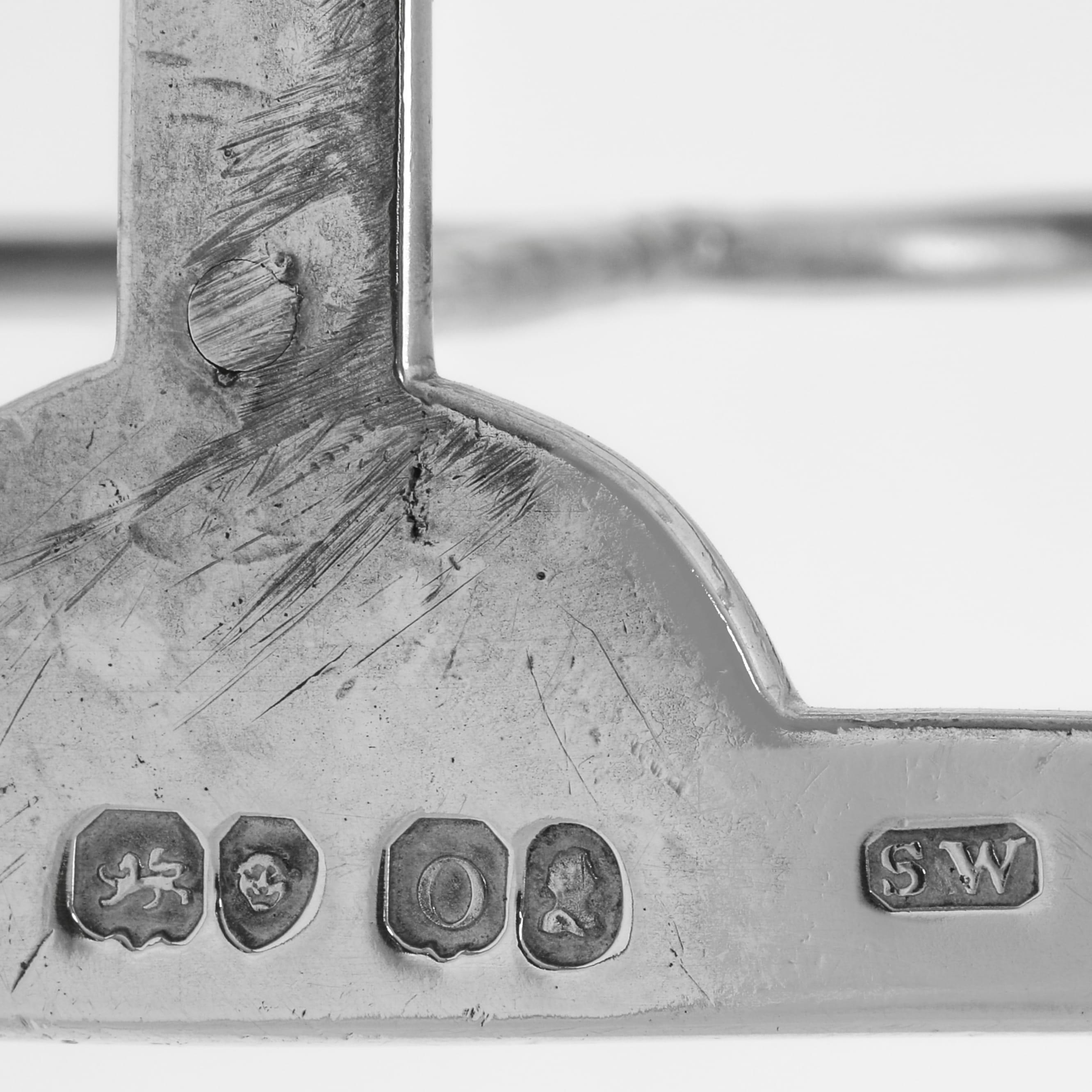 Porte-toast en argent sterling de la période George III fabriqué à Londres en 1829 Bon état - En vente à London, London
