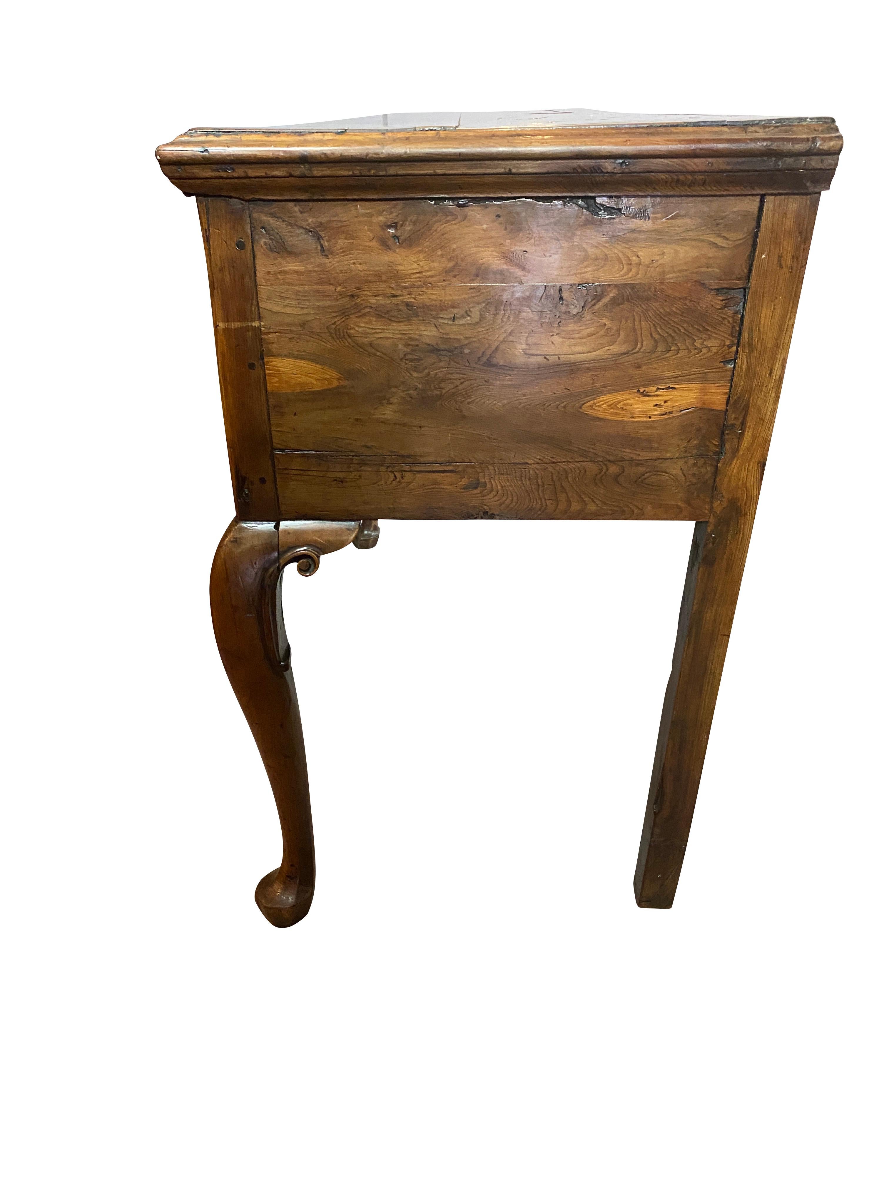 George III Provincial Yew Wood Sideboard In Good Condition In Essex, MA