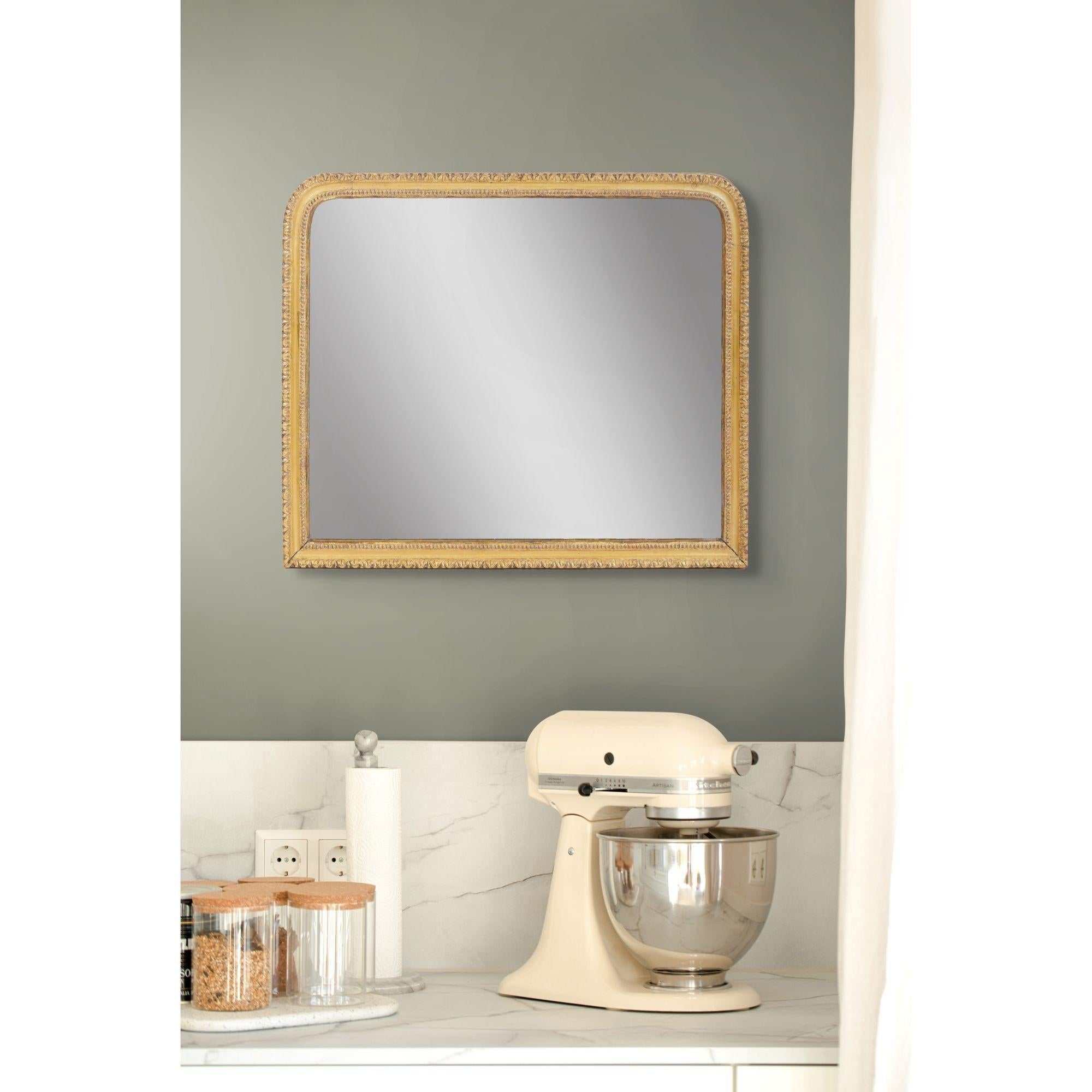 18th Century George III rectangular giltwood overmantle mirror, c. 1770 For Sale