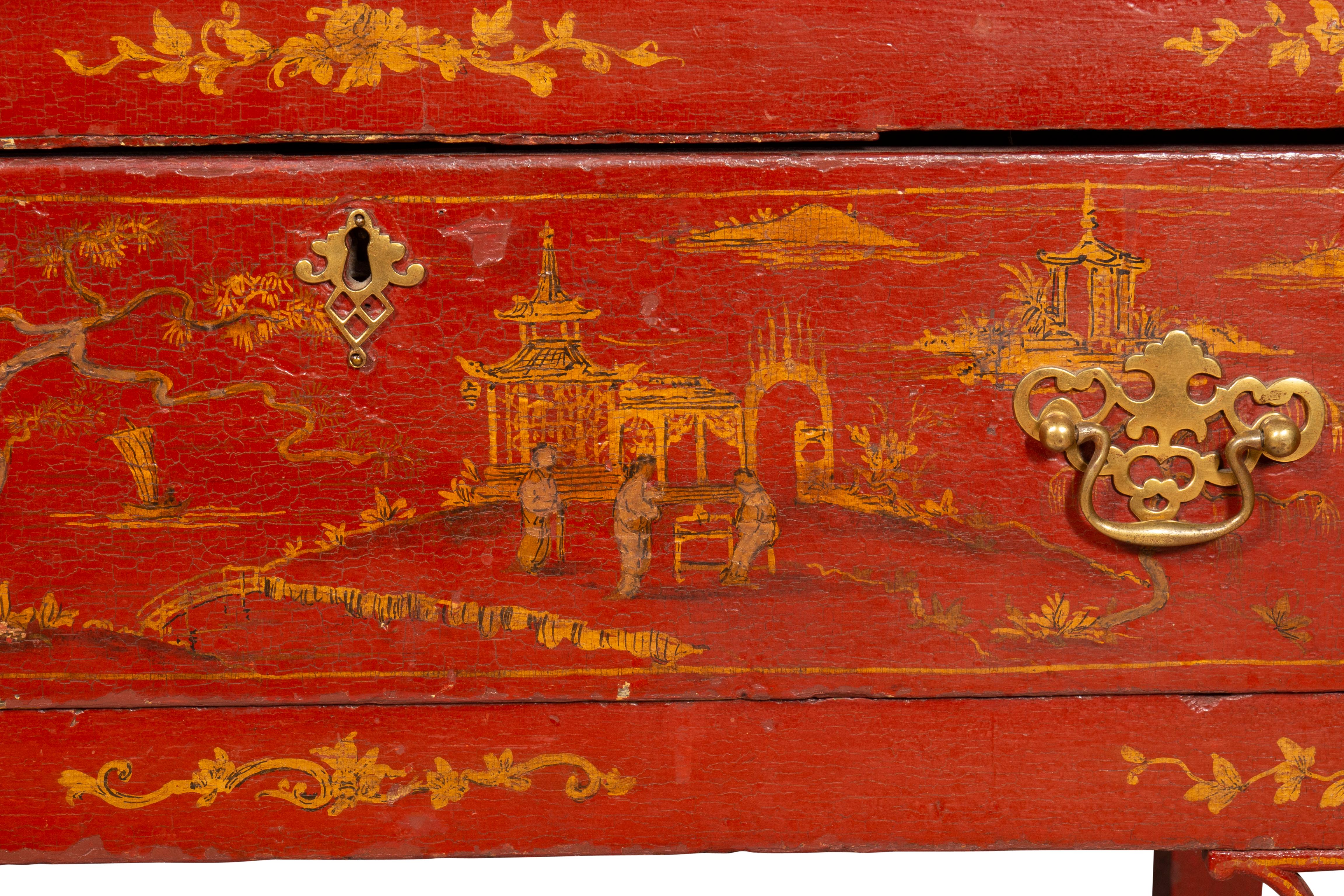 Schreibtisch mit schrägem Deckel aus rotem Japanglas, George III.-Zeit 9