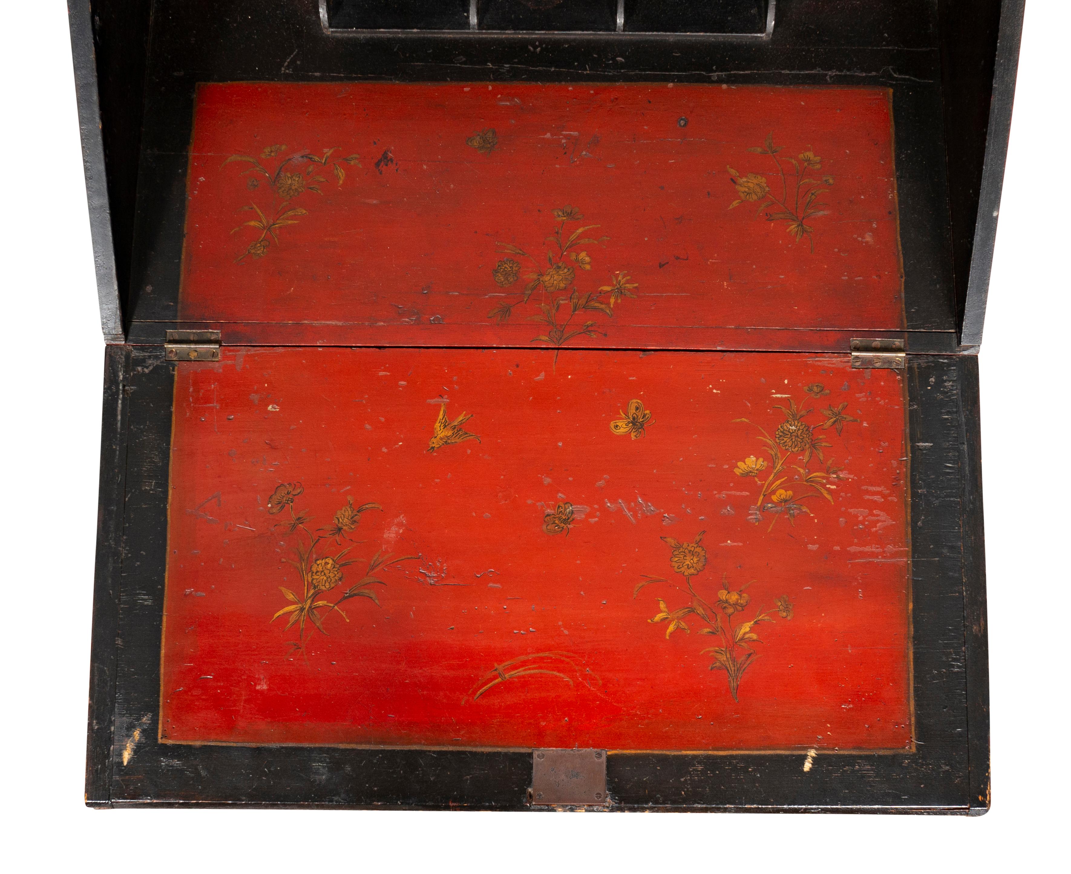 George III Red Japanned Slant Lid Desk For Sale 2