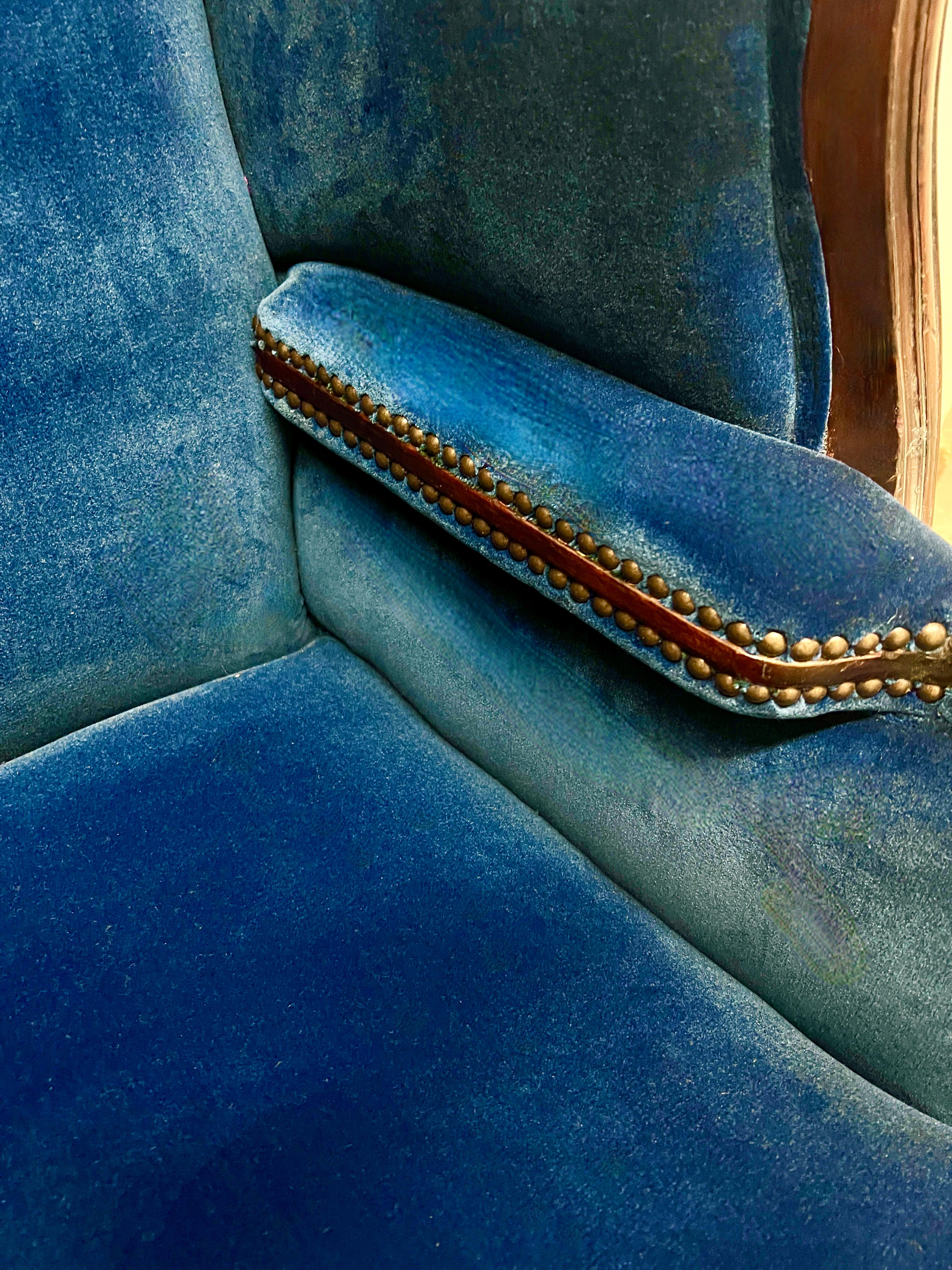 French Baroque or Regence Style Wingback in Blue Mohair with Bronze Details For Sale 2