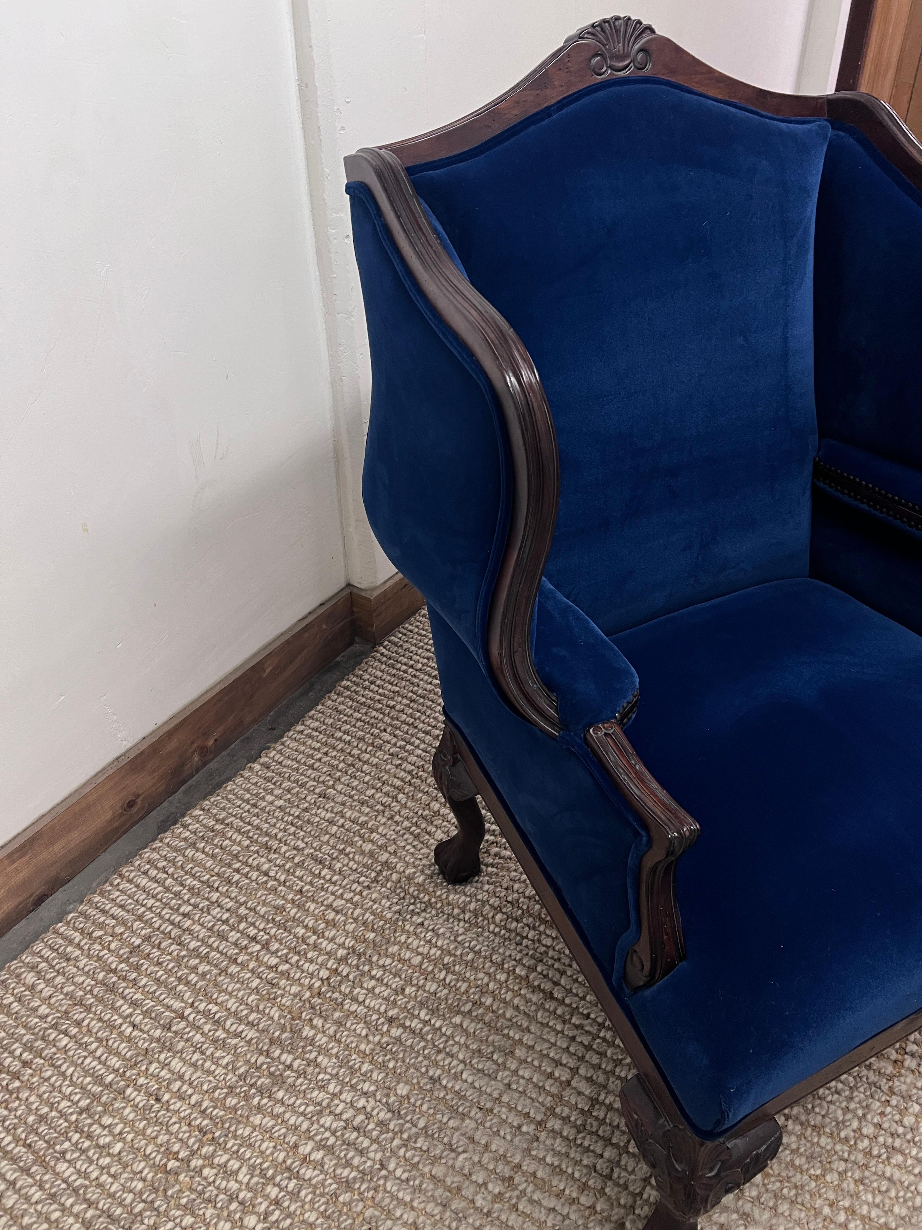 French Baroque or Regence Style Wingback in Blue Mohair with Bronze Details For Sale 3