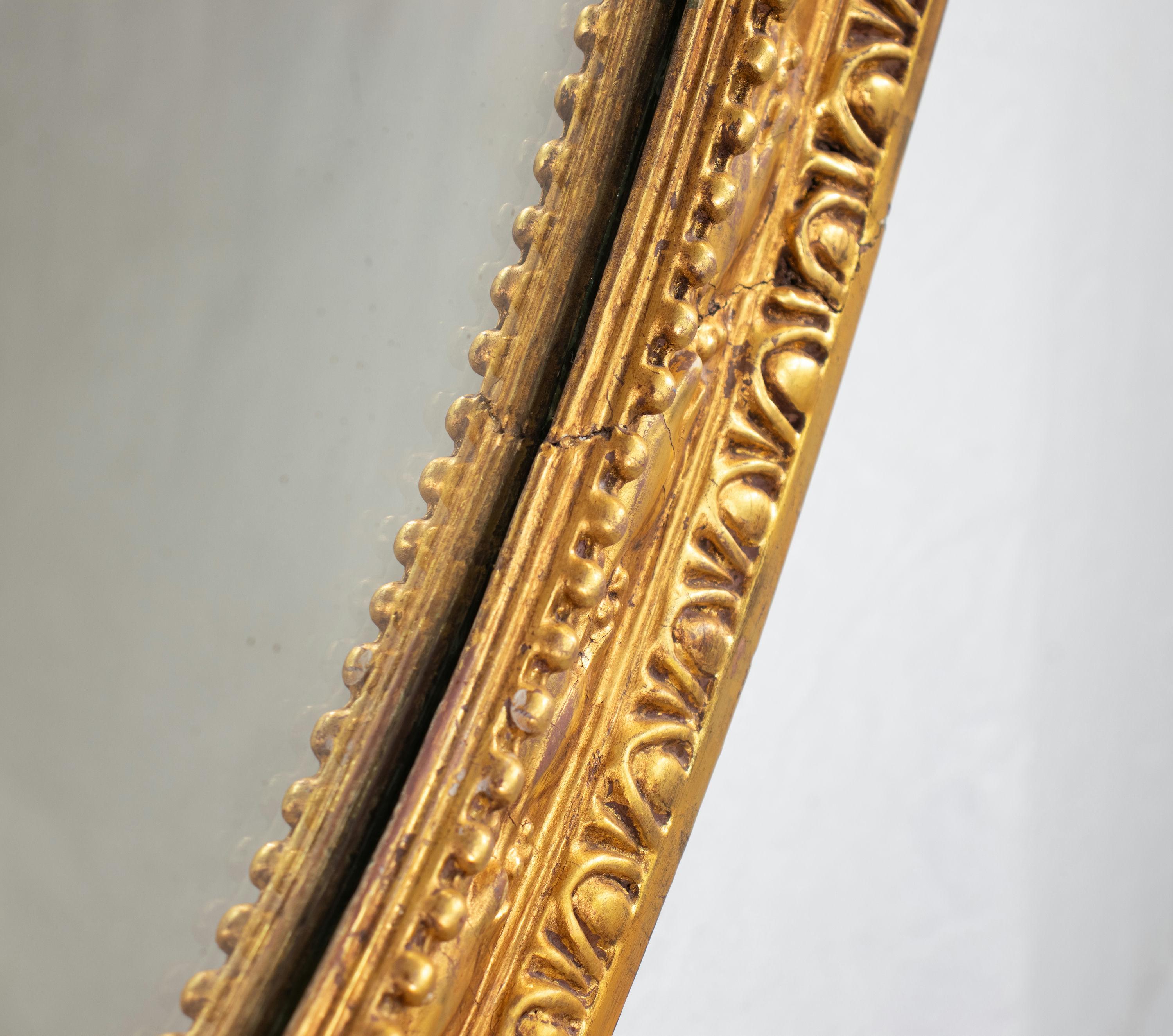 Specchio da camino rotondo in legno dorato di Giorgio III in vendita 4