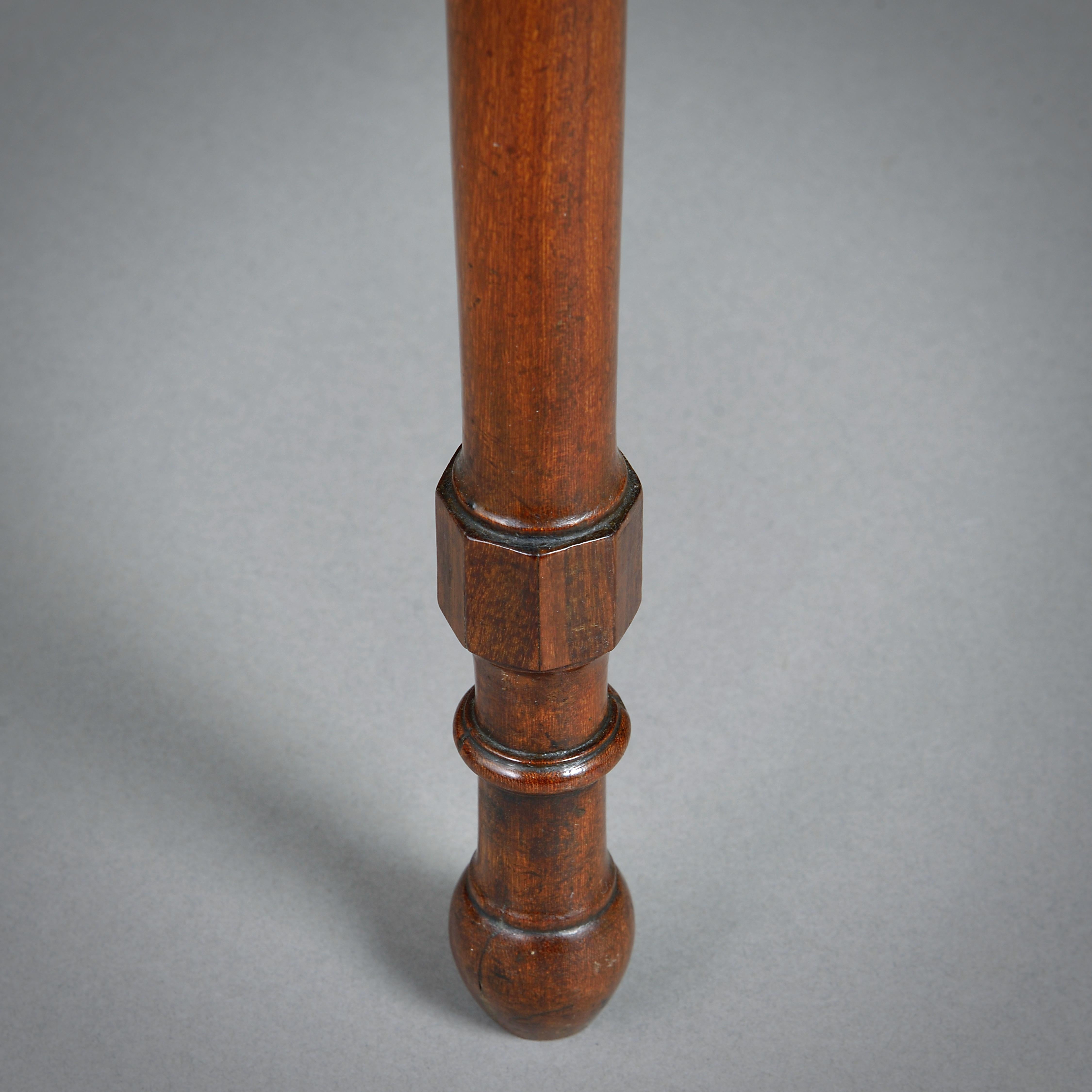 Table à cartes Demi-Lune en acajou et bois satiné George III en vente 1