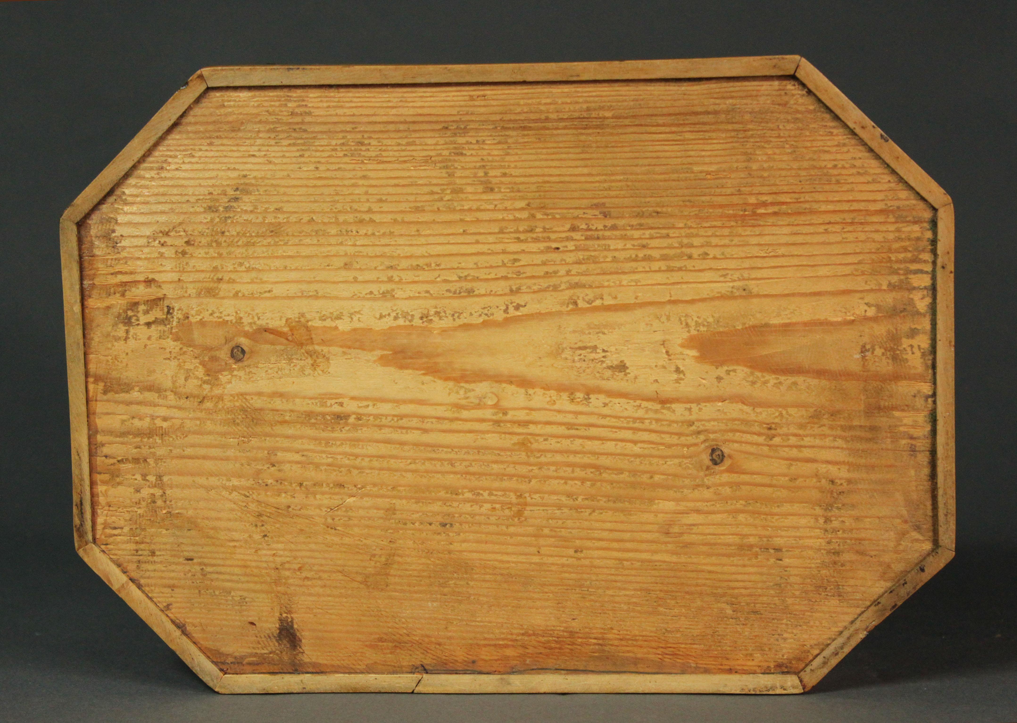 George III Satinwood Octagonal Inlaid Box For Sale 1
