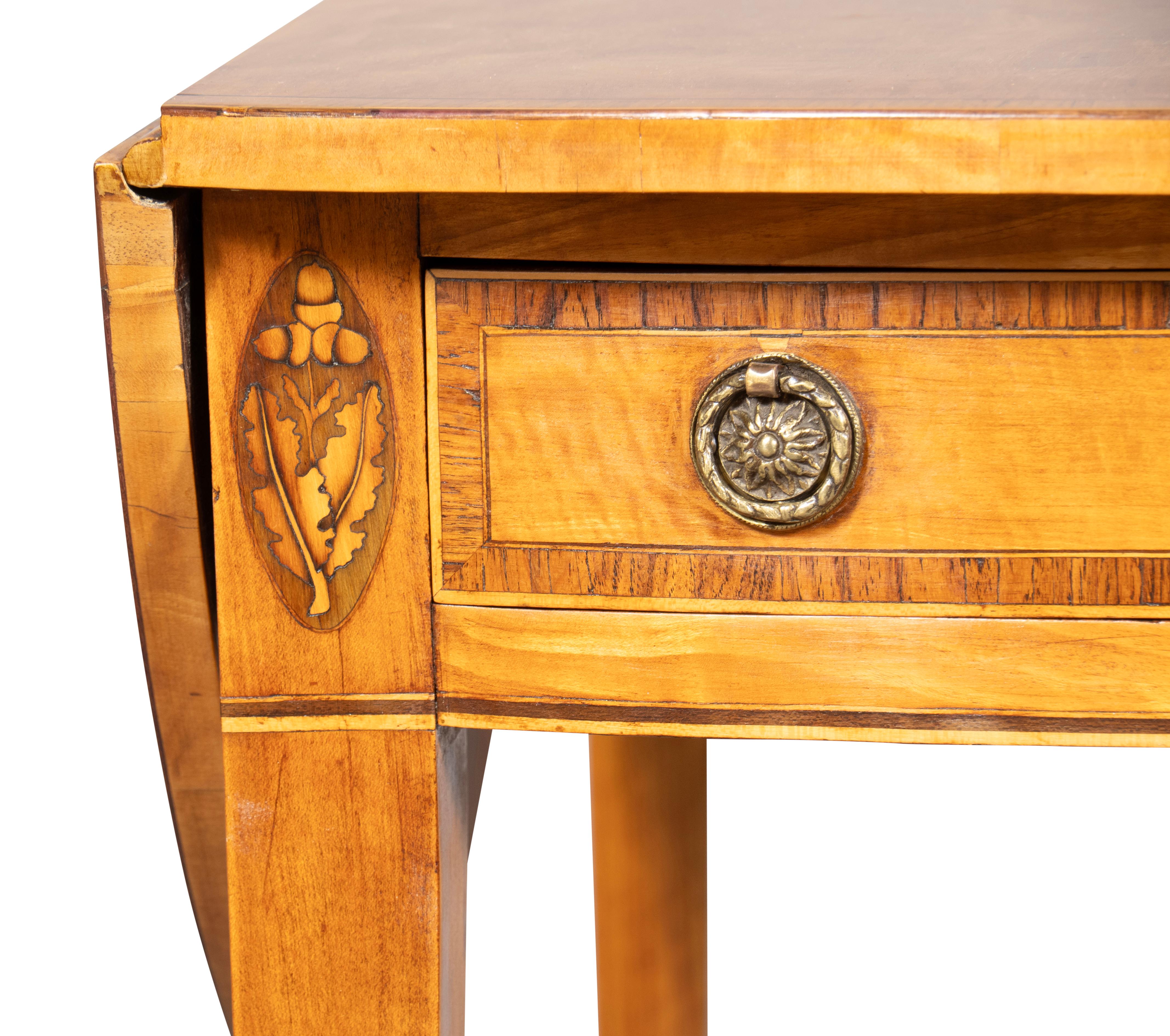 Pembroke-Tisch aus Satinholz George III im Angebot 5