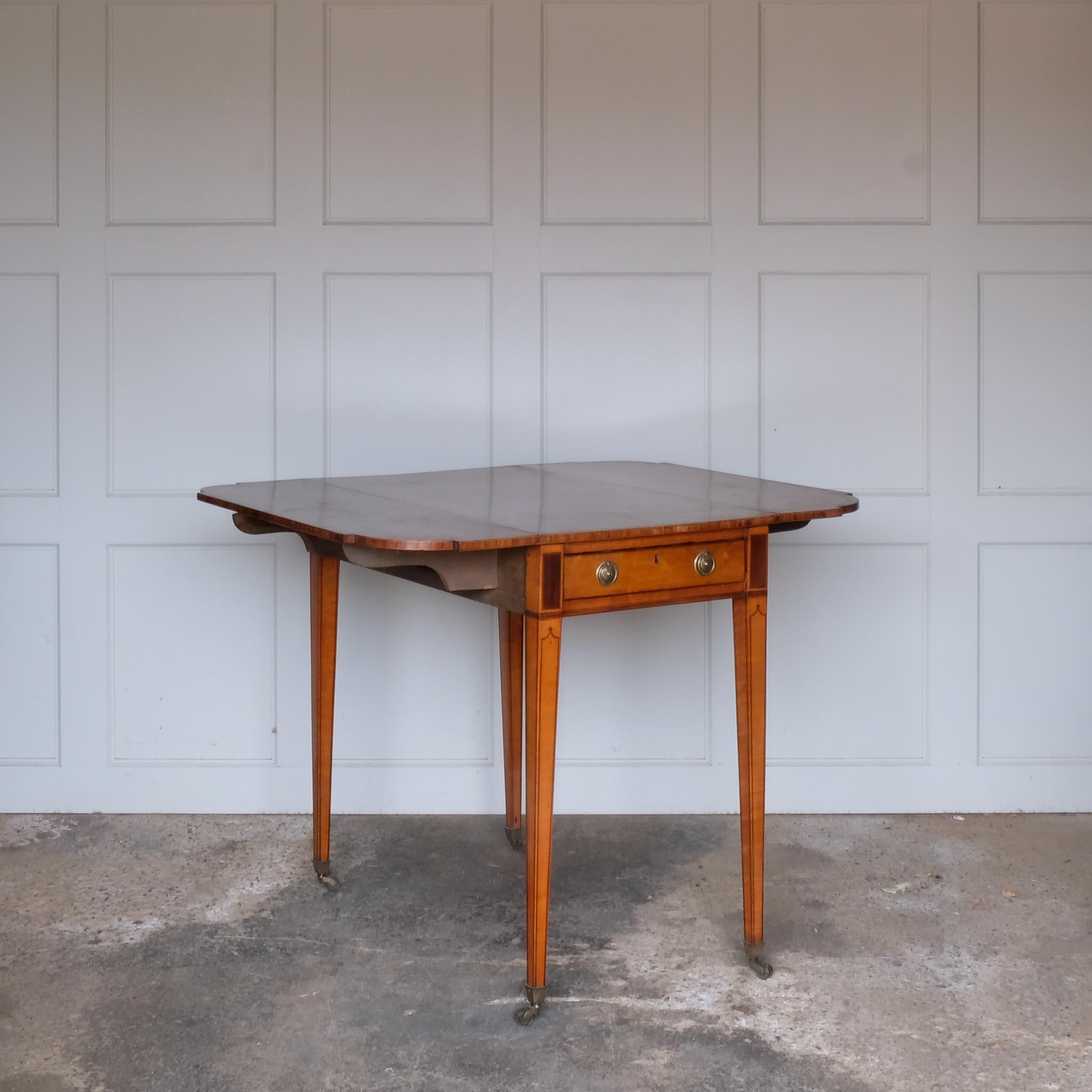 Cross-Banded George III Satinwood Pembroke Table For Sale
