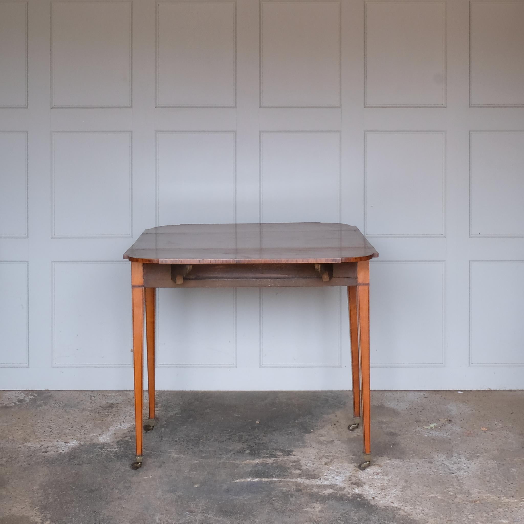 18th Century and Earlier George III Satinwood Pembroke Table For Sale