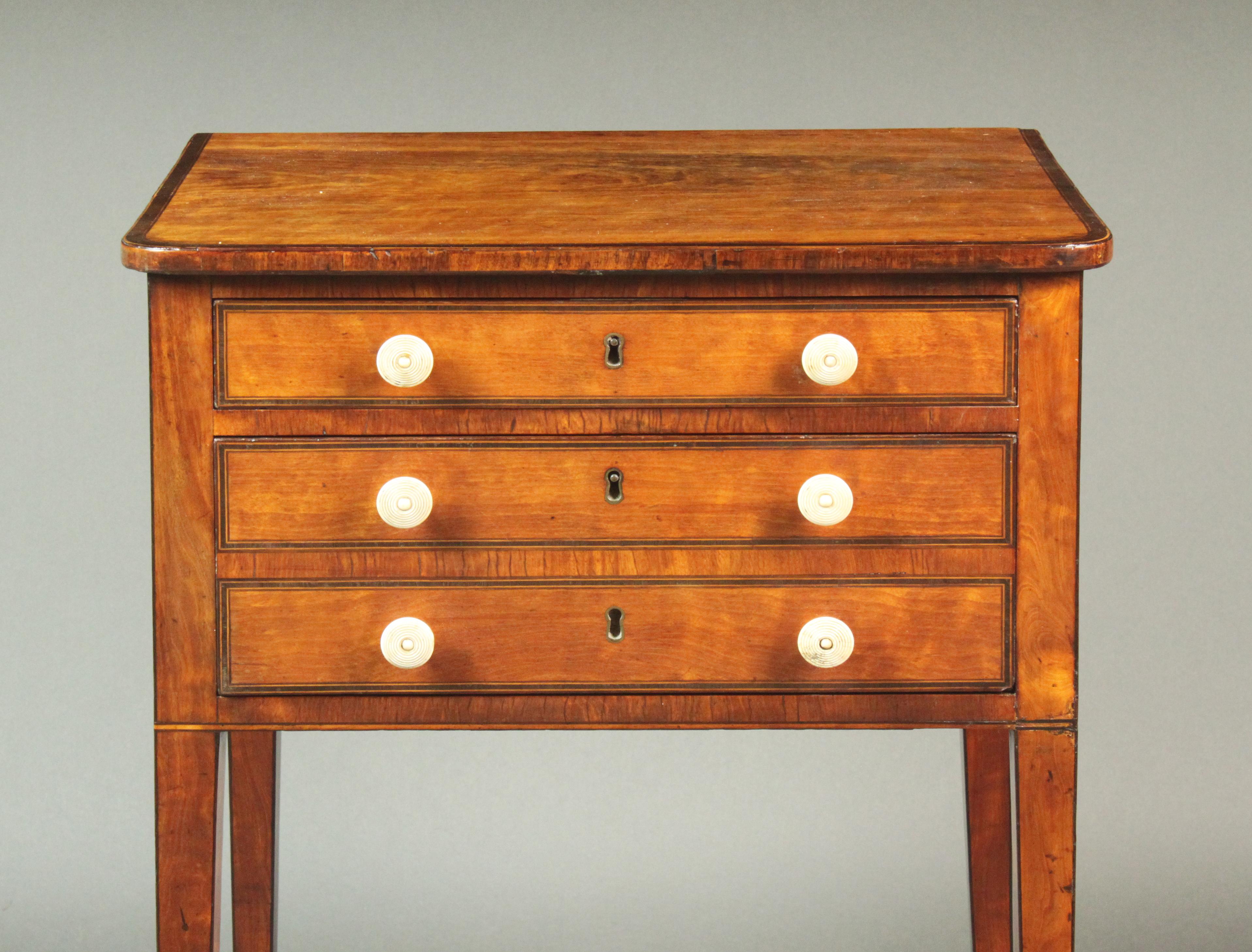 Late 18th Century George III Satinwood Sewing Table For Sale