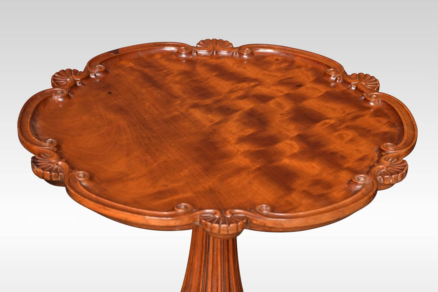 George III Table tripode en bois de satin en vente 1