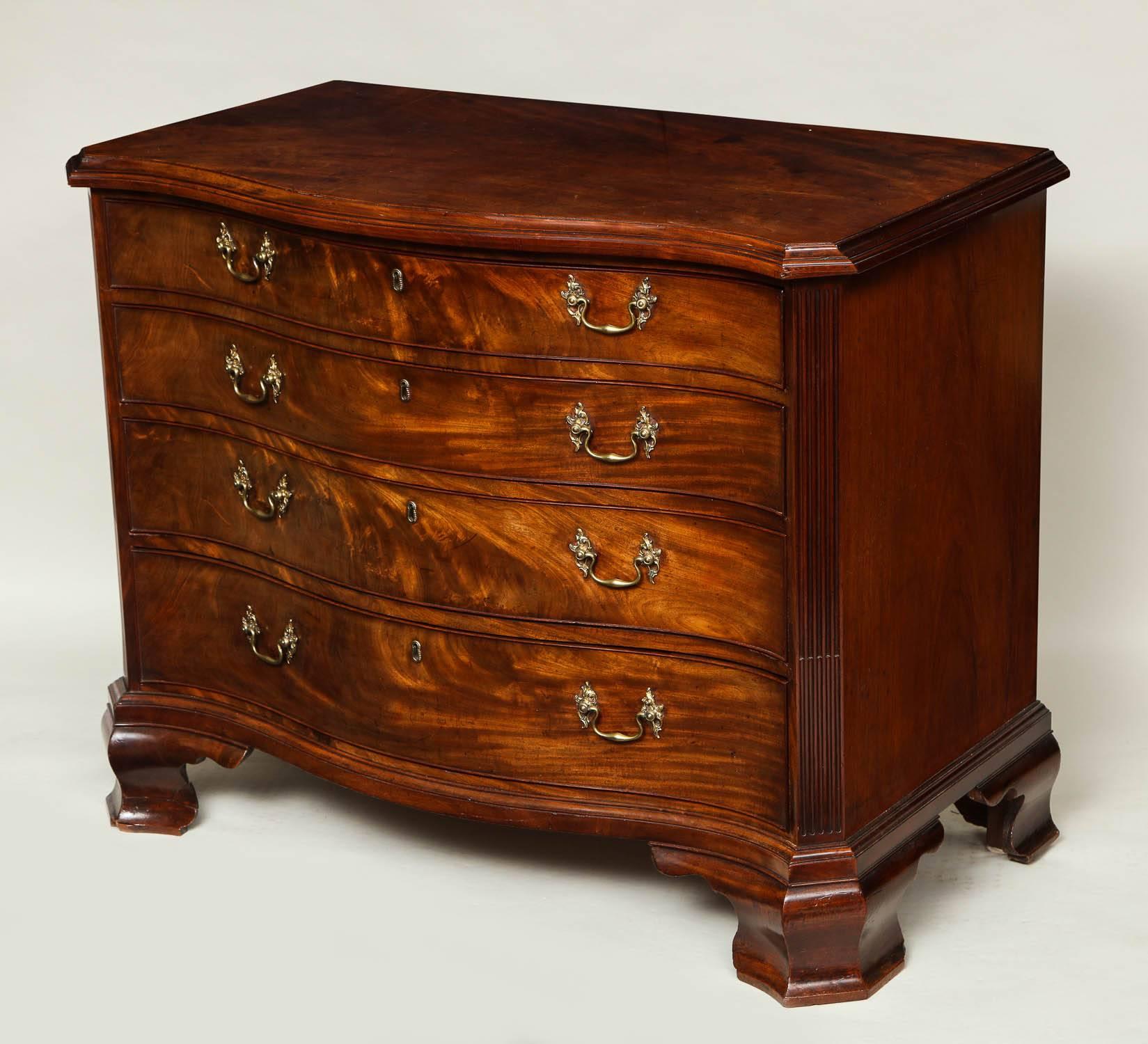 Rococo George III Serpentine Chest of Drawers