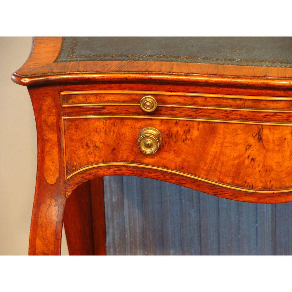 English George III Serpentine Inlaid Writing Dressing Table For Sale