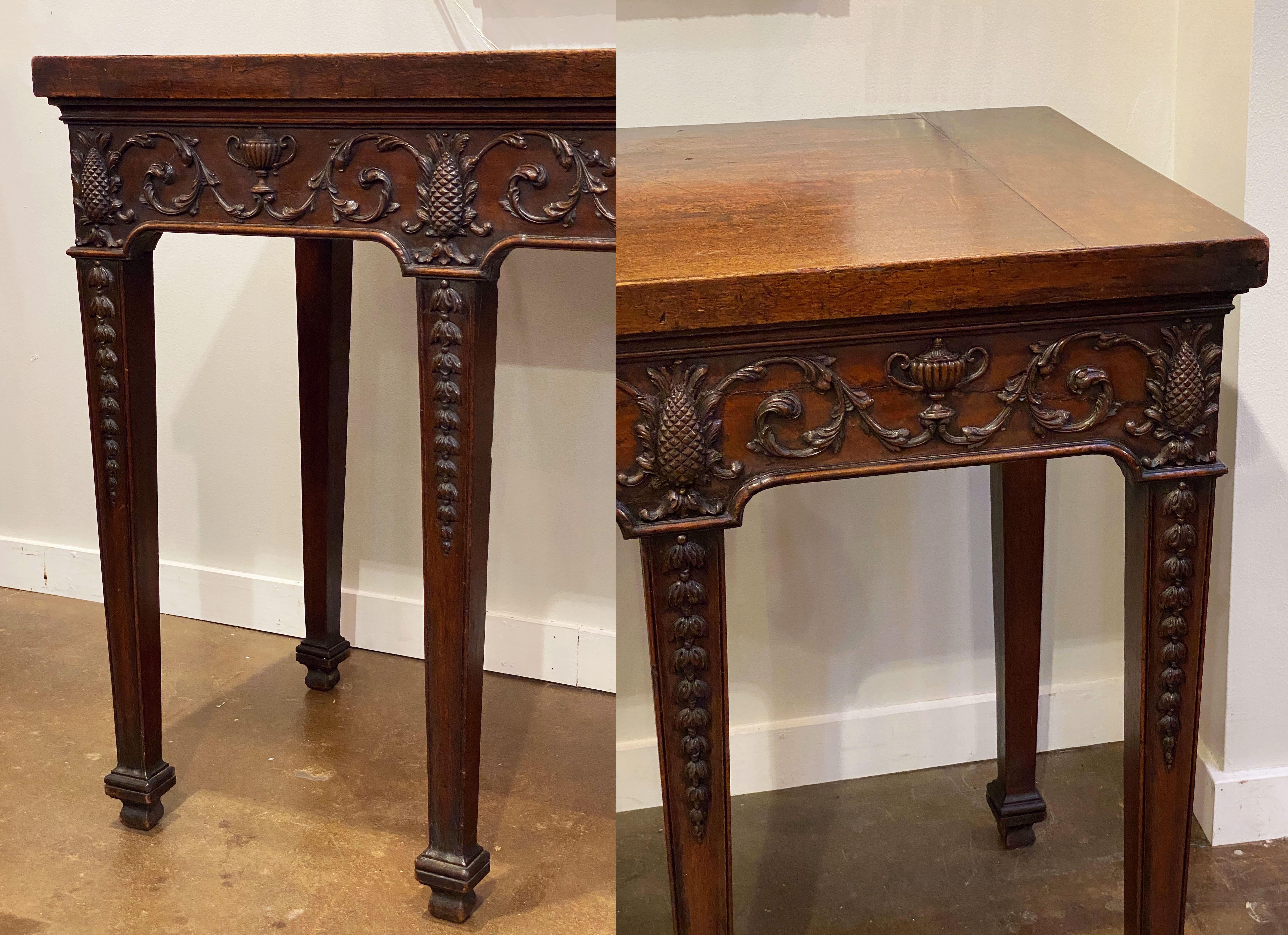George III Serving Table or Console Server with Matching Pedestals of Mahogany For Sale 12