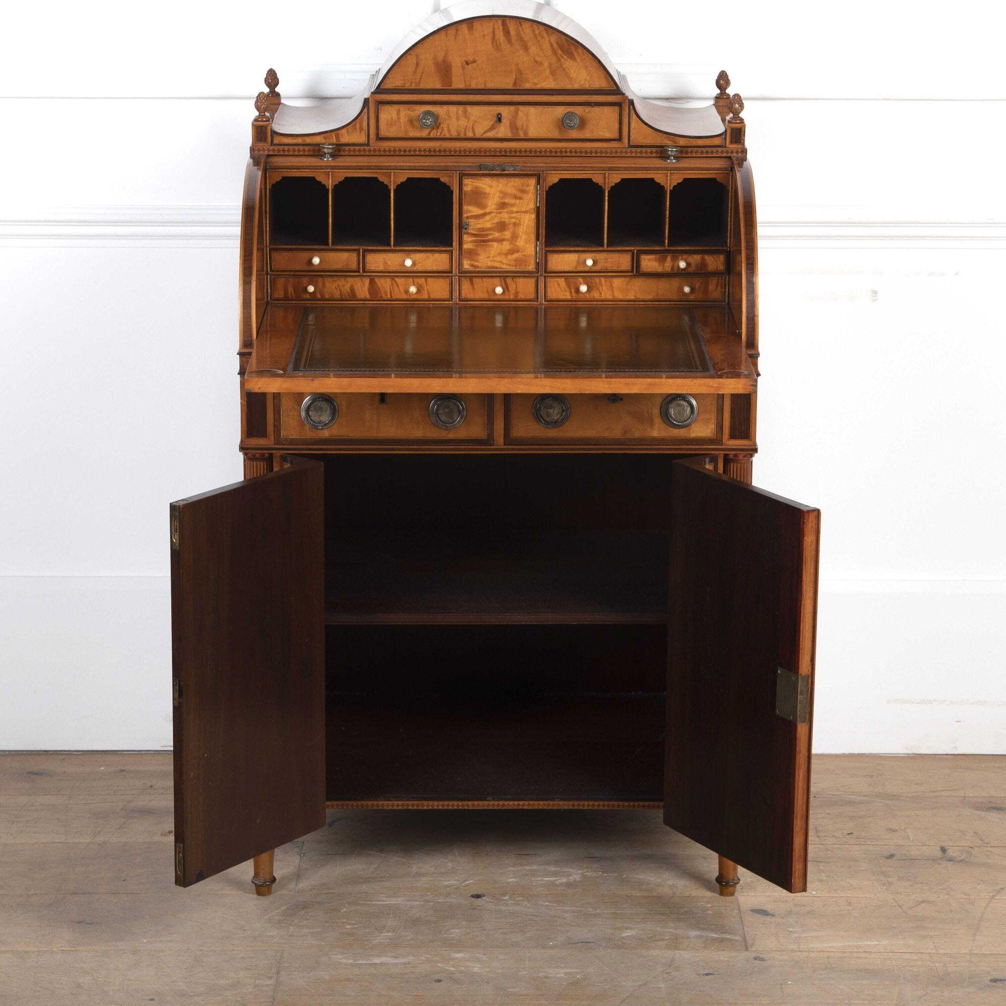 George III Sheraton Period Desk For Sale 2