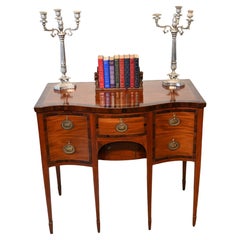 Credenza di Giorgio III in mogano Serpentine Server 1790