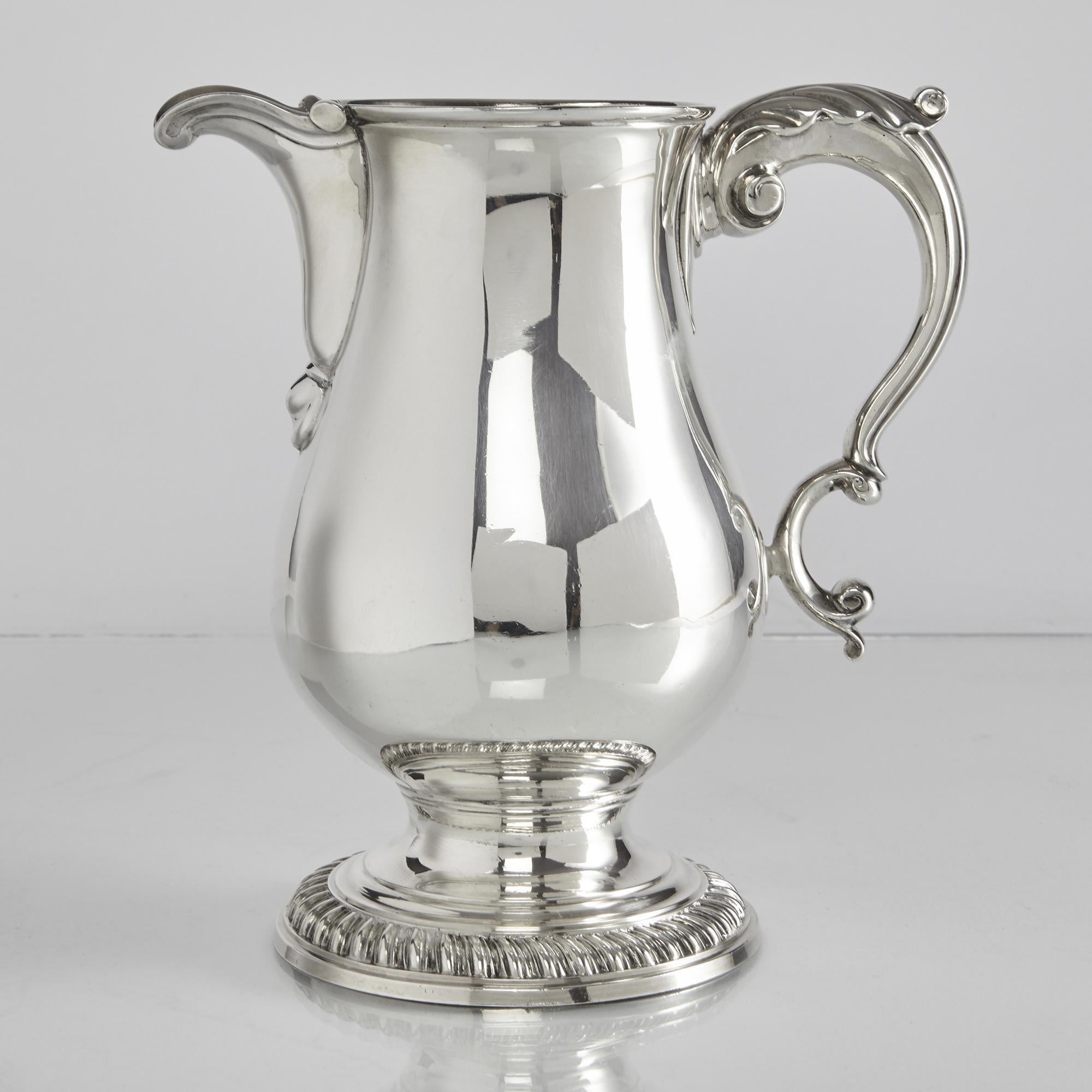 Pichet à bière ou à eau en argent George III en vente 4