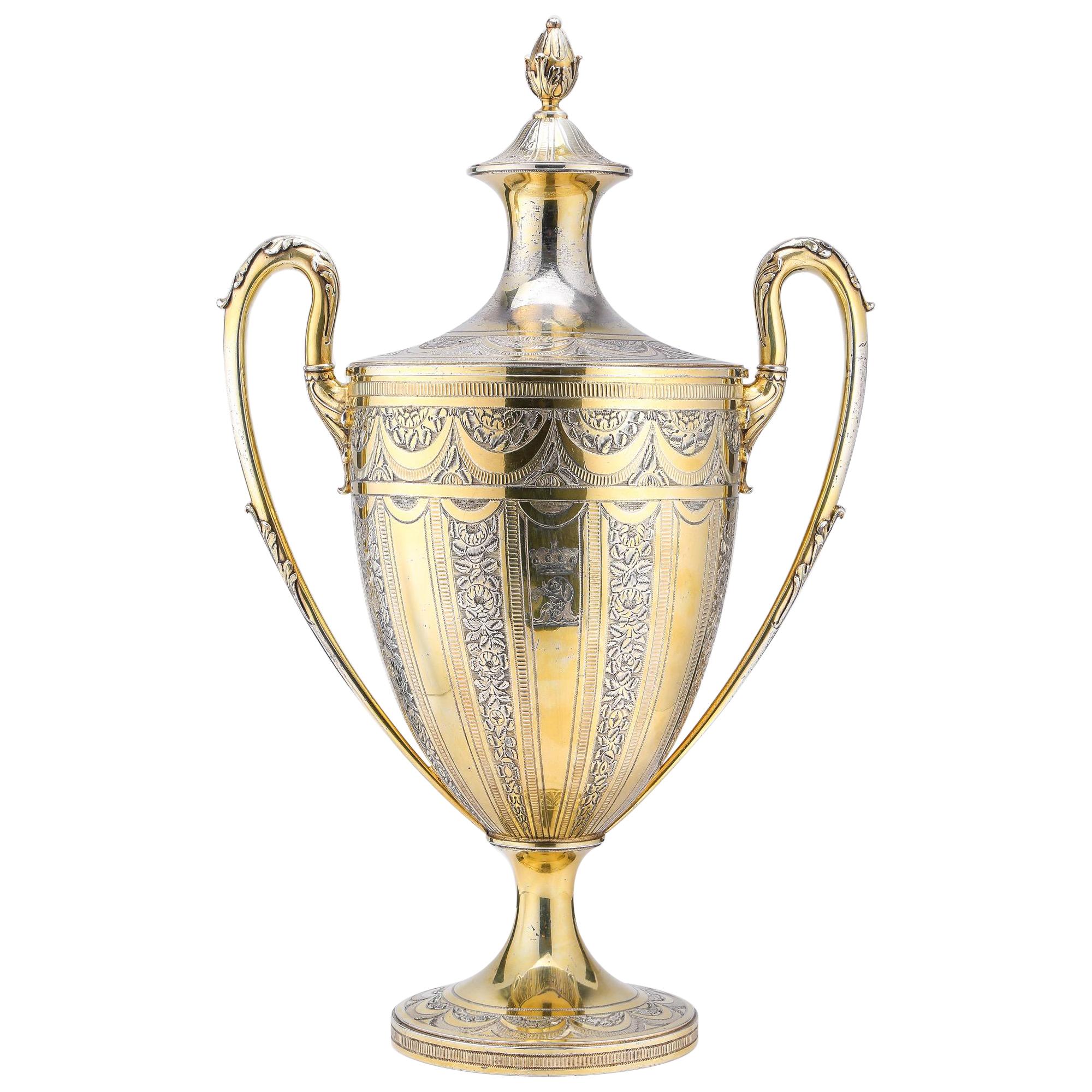 Coupe et couvercle de trophée en argent et en vermeil de George III