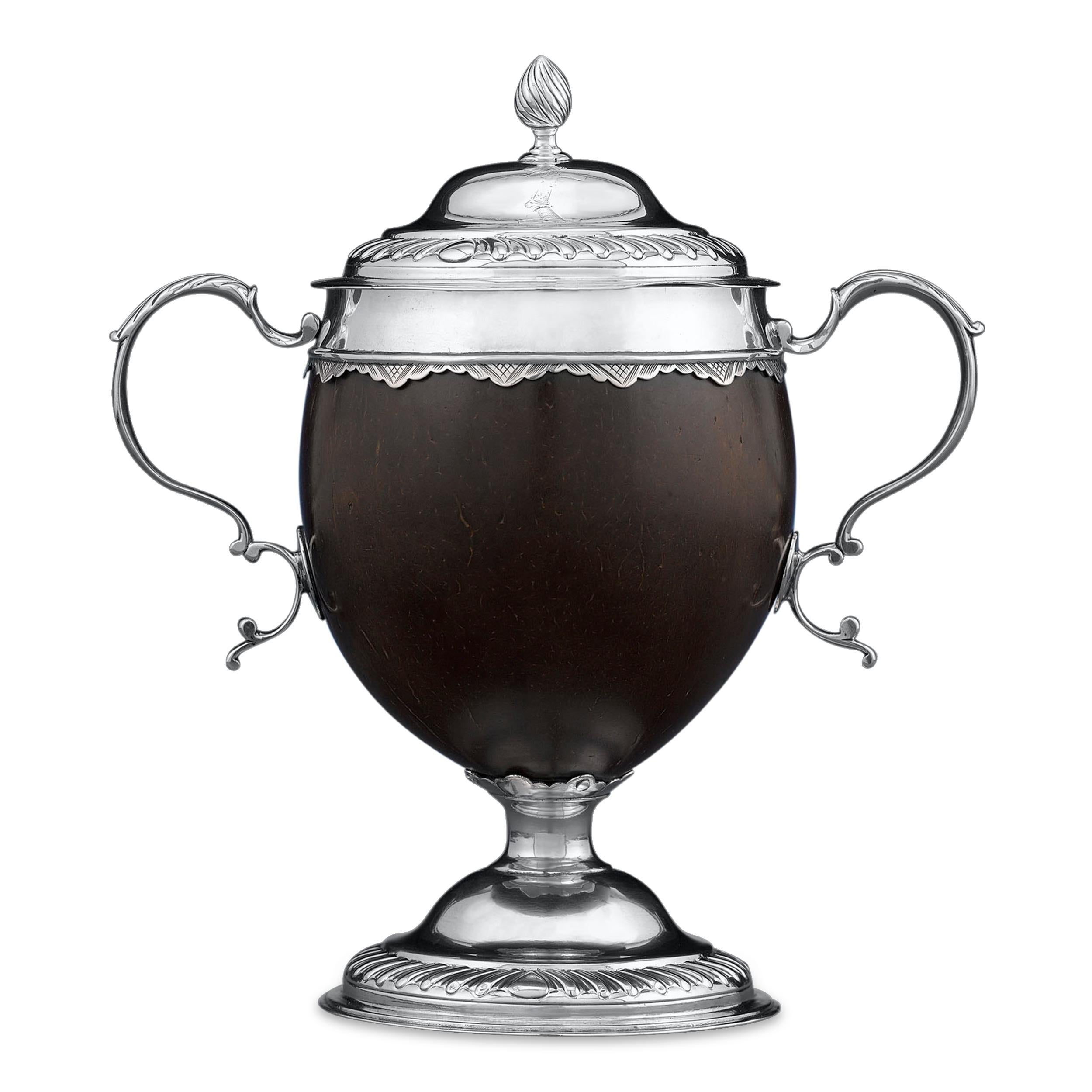 George III Silver Mounted Coconut Cup In Good Condition In New Orleans, LA