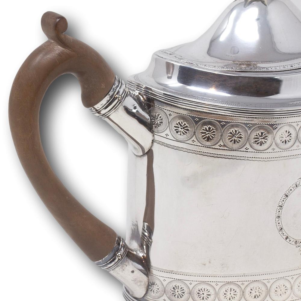 George III Silver Teapot Peter & Ann Bateman For Sale 8
