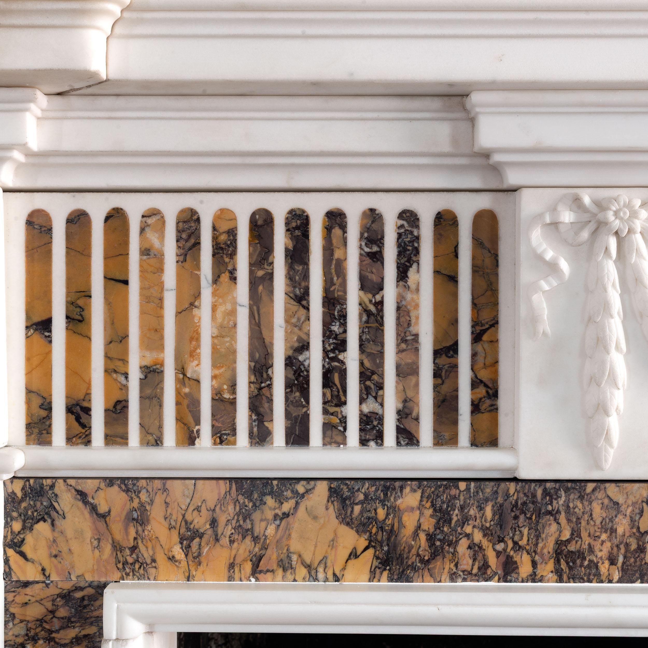 George III Statuary and Convent Sienna Marble Fireplace in vendita 5