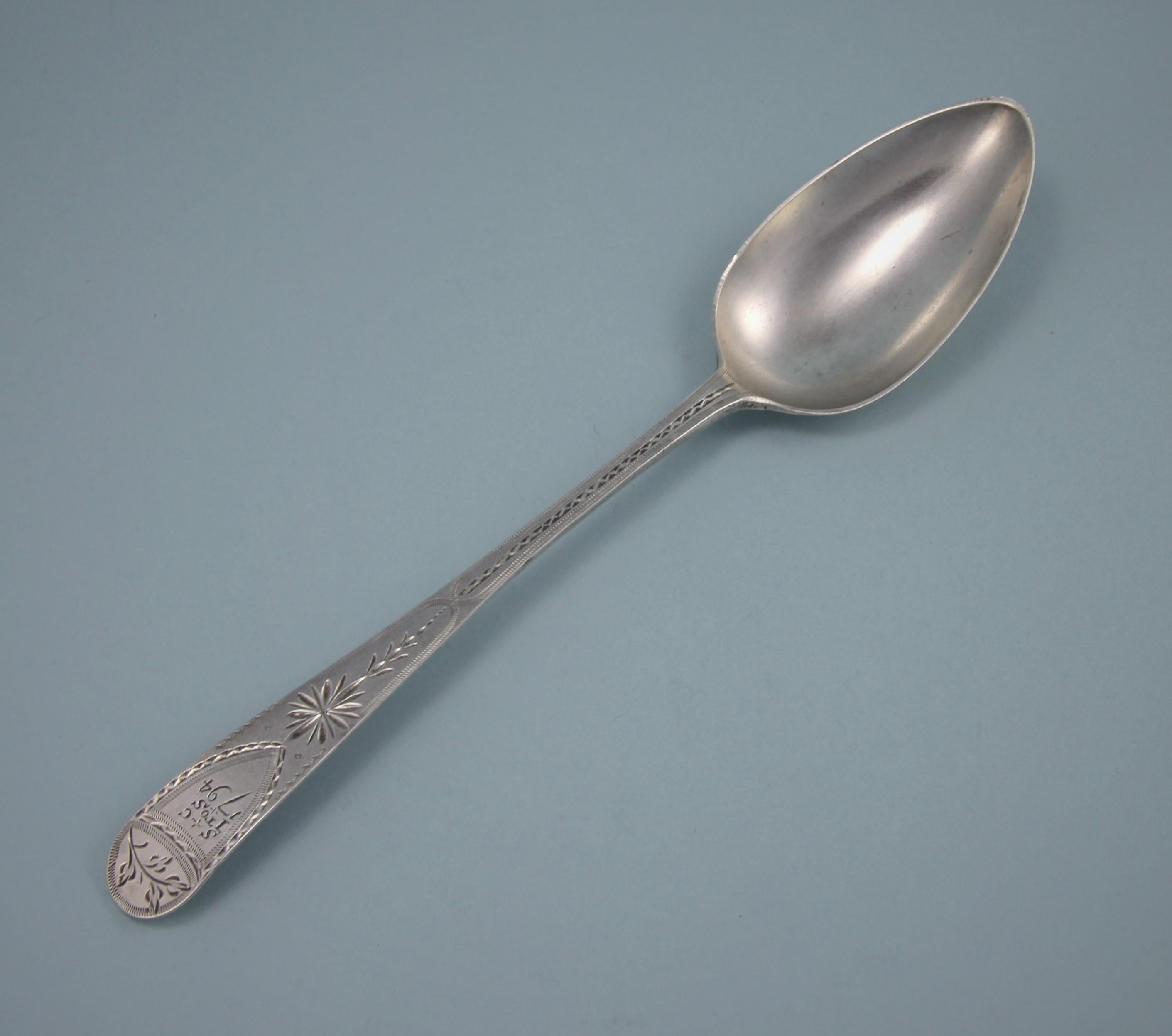George III Sterling Silver Bright Cut Table Spoon by Richard Ferris, Exeter In Good Condition For Sale In London, GB
