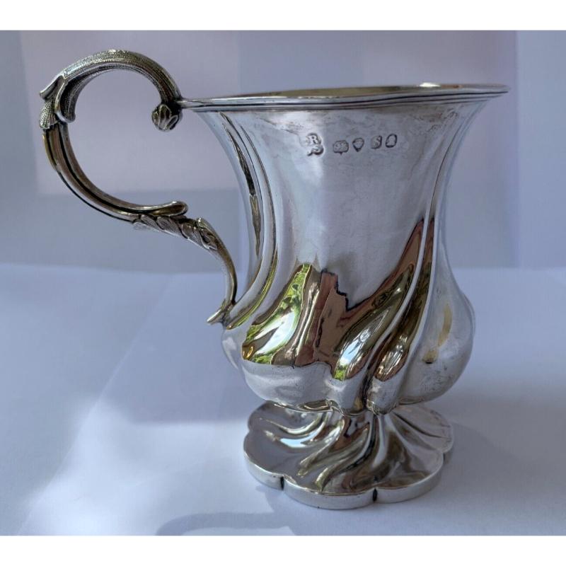 George III Sterling Silver Christening Mug, Charles Reily & George Storer, 1813 For Sale 3