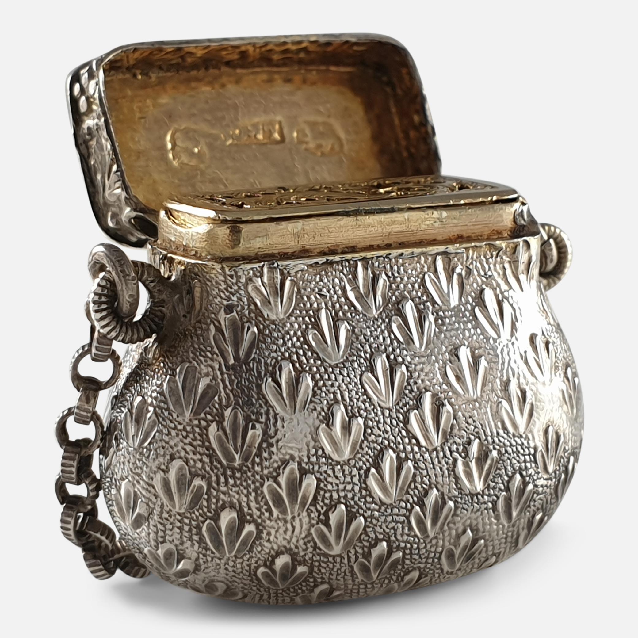 George III Sterling Silver Novelty Bag Vinaigrette, circa 1815 For Sale 7