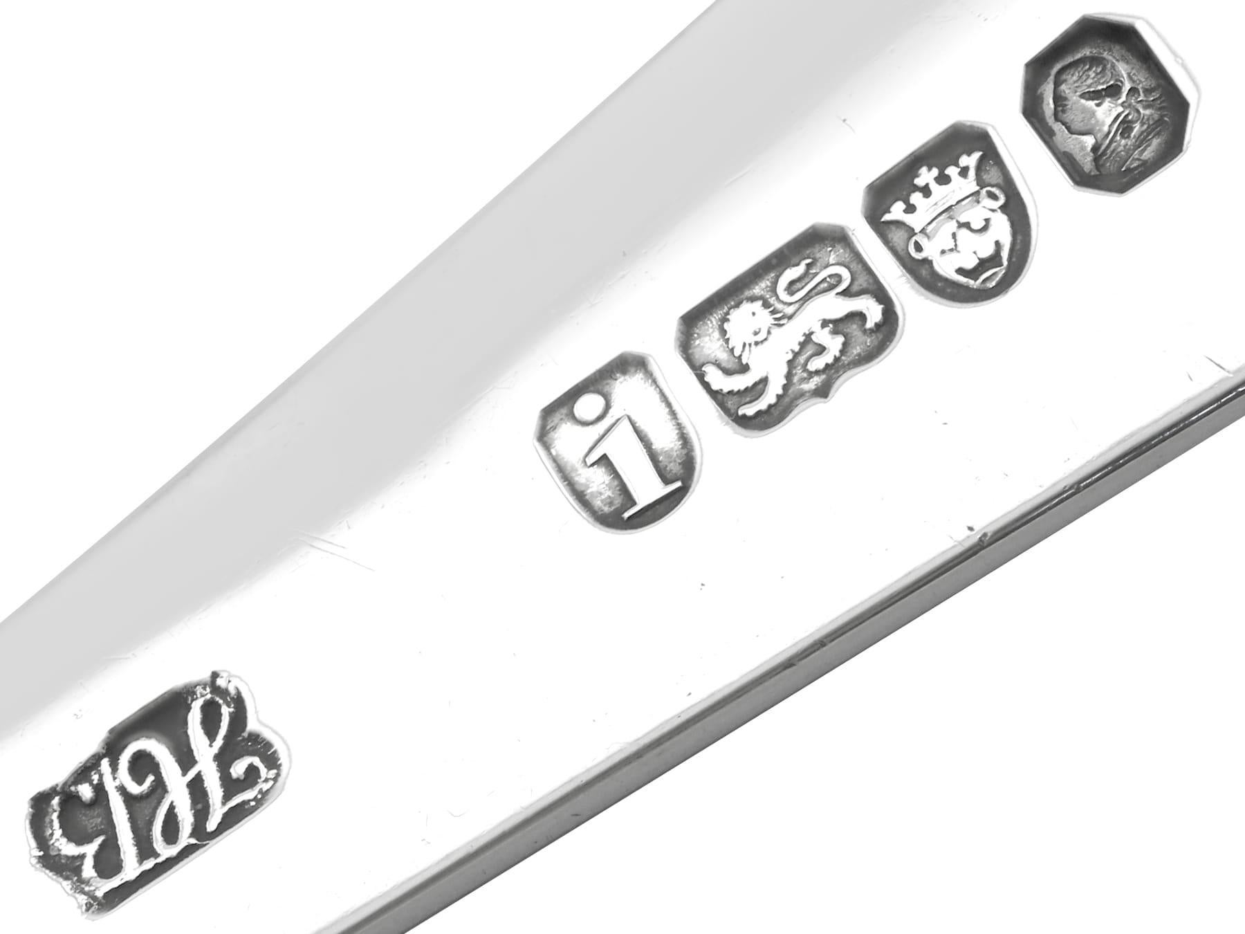 Louche à soupe George III en argent sterling à motif anglais ancien par Hester Bateman en vente 1