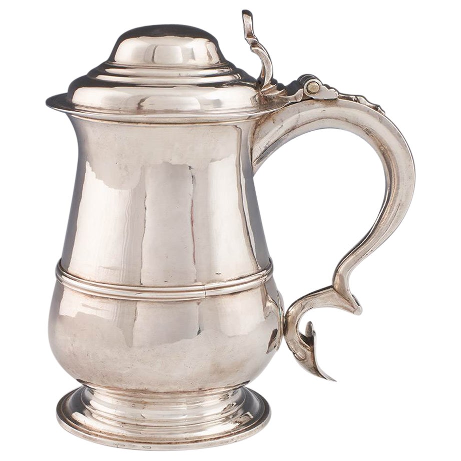 Pichet à quart-de-poule en argent sterling George III Londres 1763