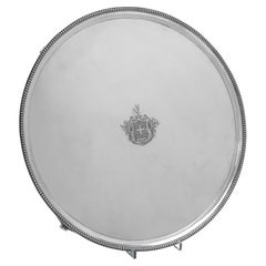 Salver di Giorgio III in argento sterling di John Hutson, Londra, 1788