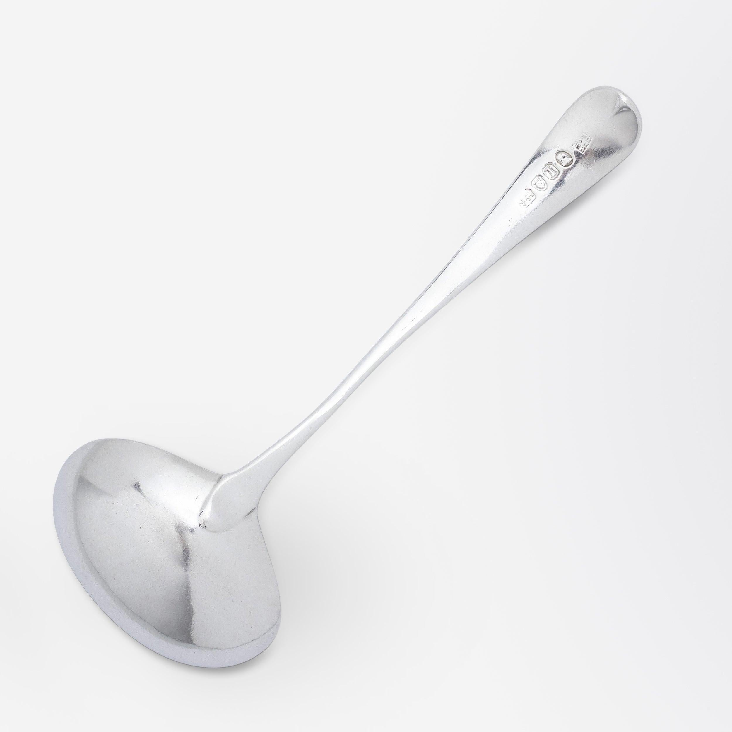 Georgiano Mestolo per Sauce in argento sterling di George III di Peter, Ann, & William Bateman in vendita