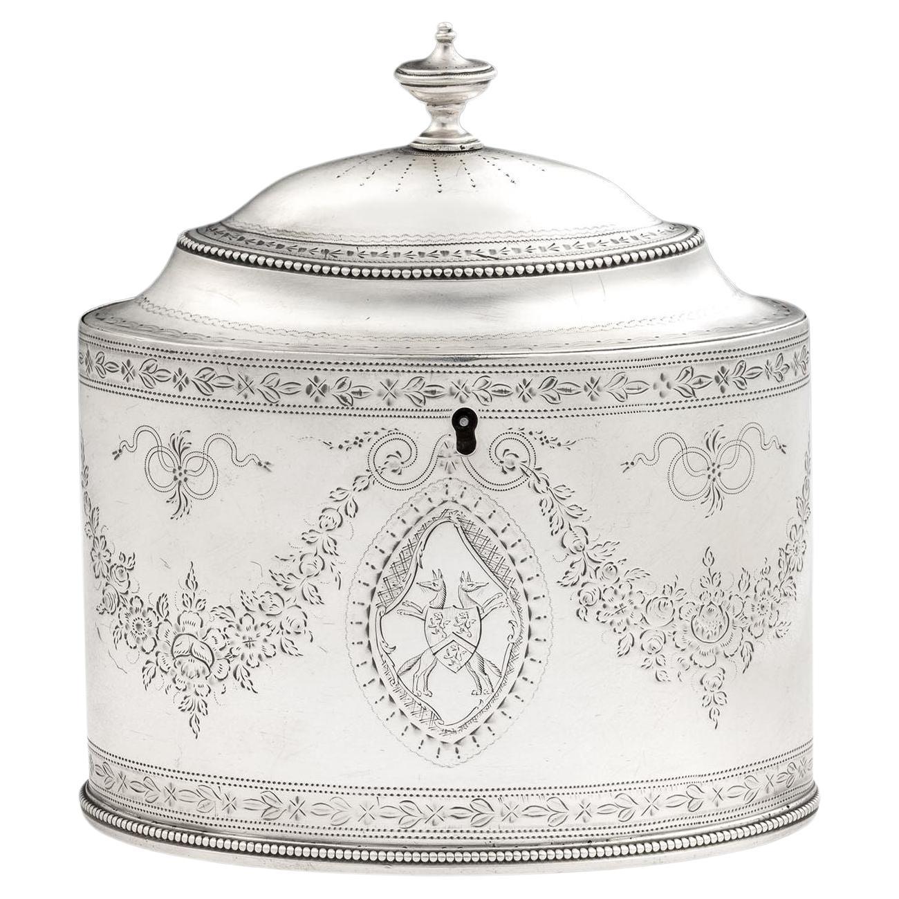 Teedose aus Sterlingsilber aus der George-III-Periode, hergestellt 1787 in London von Hester Bateman im Angebot