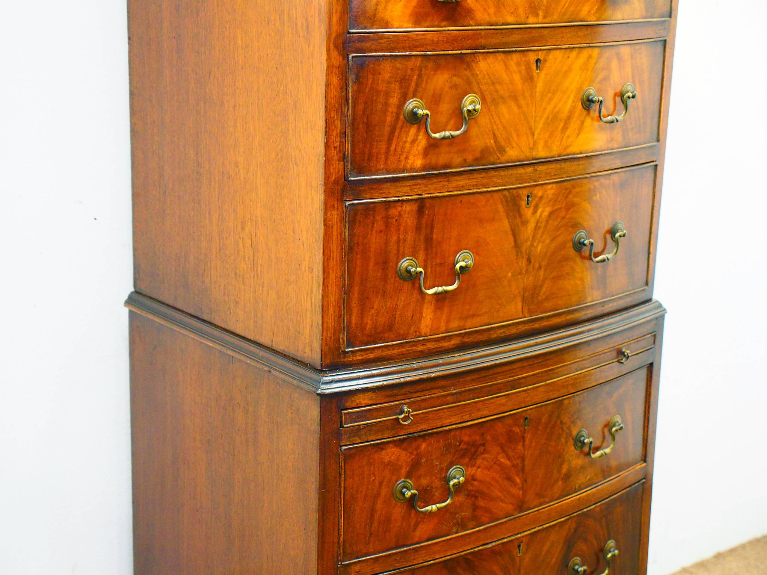 Early 20th Century George III Style Bow Front Chest on Chest For Sale