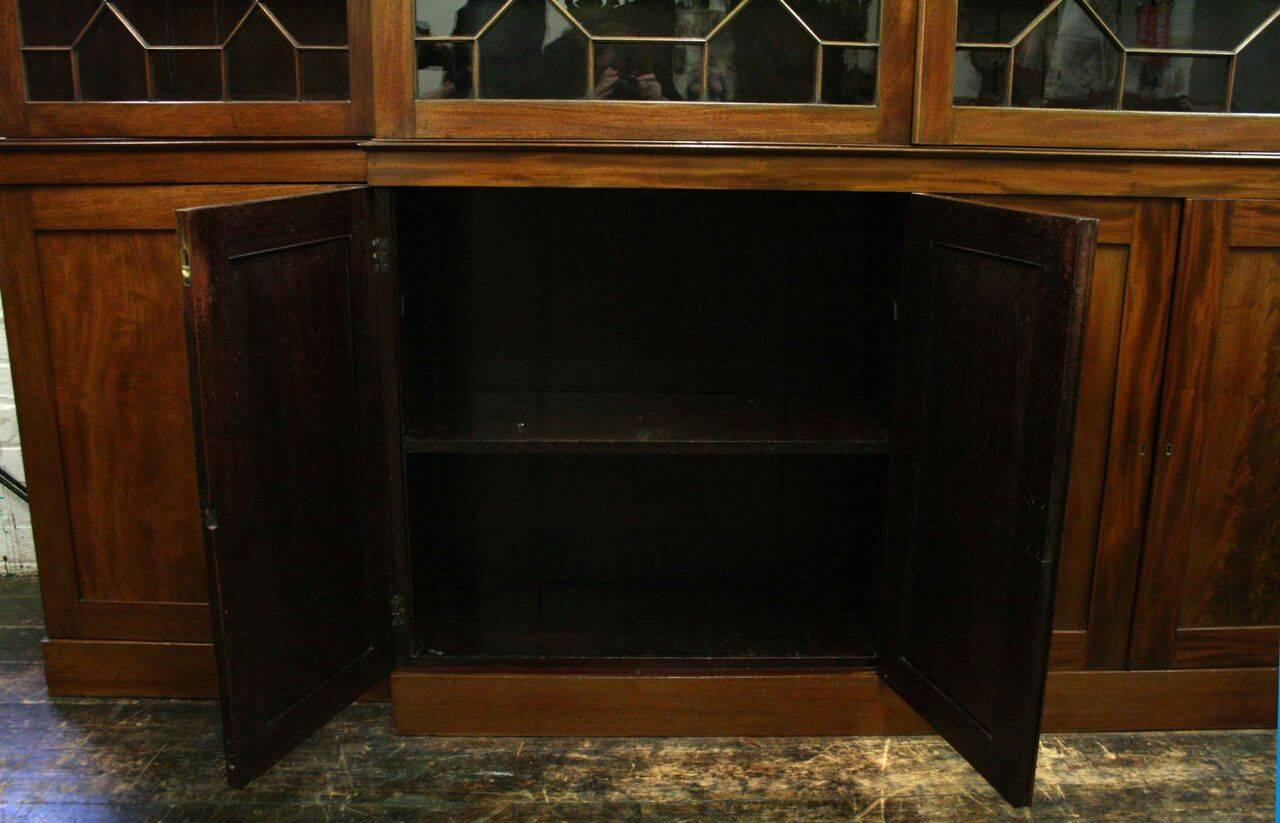 George III Style Breakfront Four-Door Cabinet Bookcase, circa 1850 For Sale 5