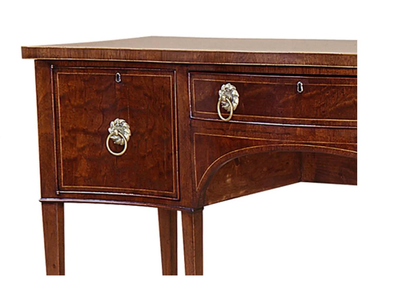 XXIe siècle et contemporain Buffet en acajou à bandes croisées de style George III en vente