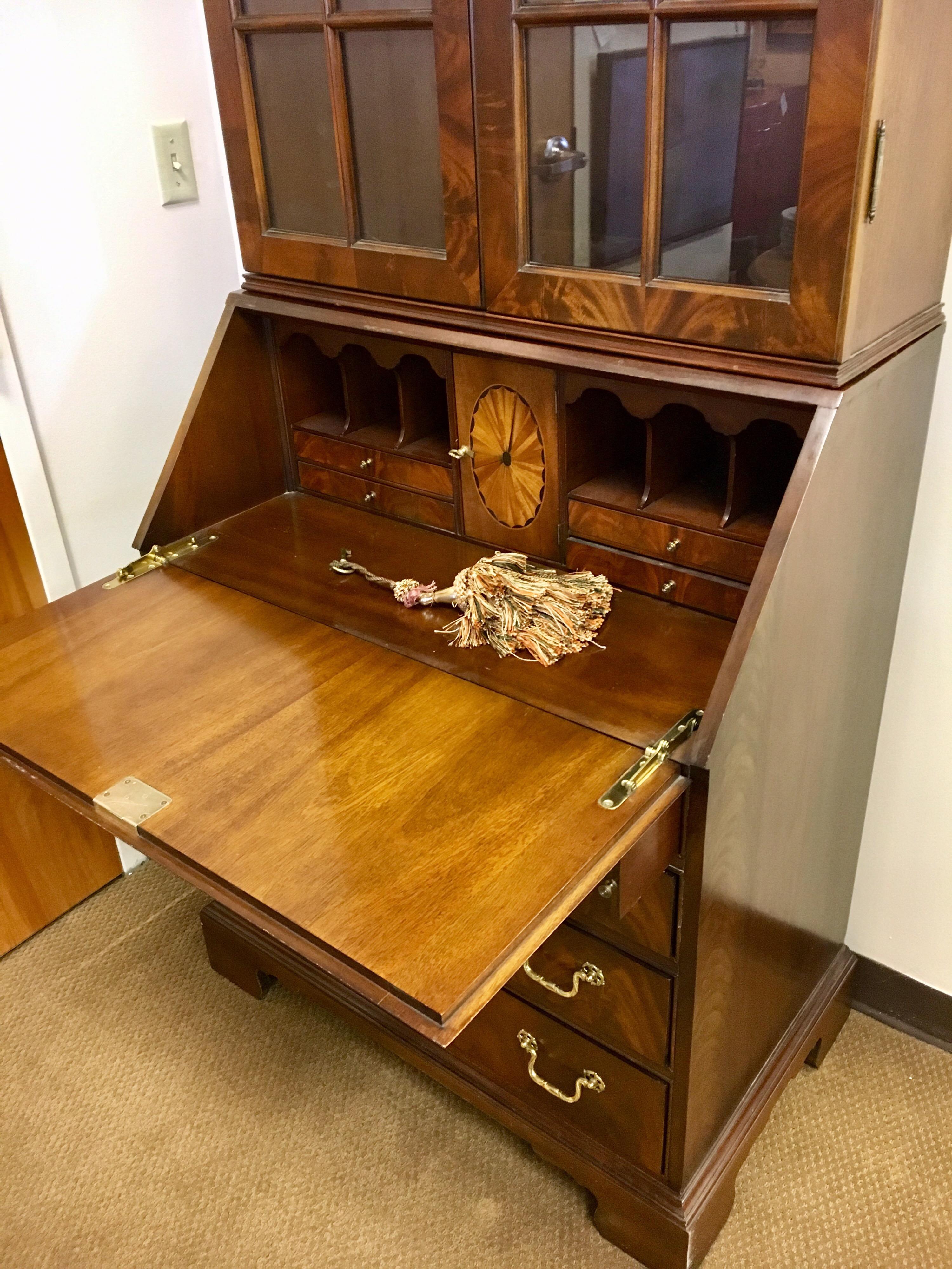 George III Style Flame Mahogany Secretary Desk Secretaire Bookcase 8