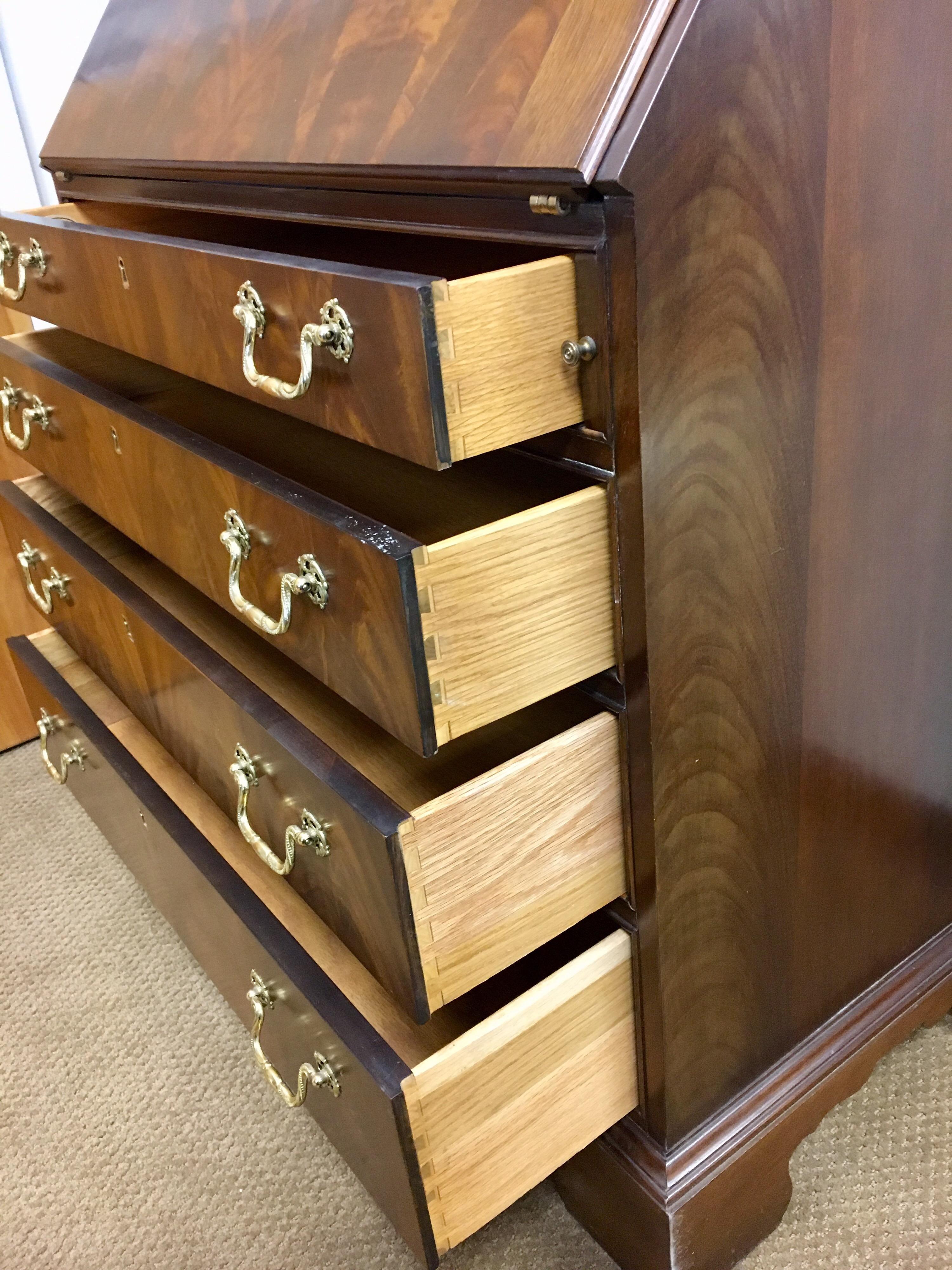 George III Style Flame Mahogany Secretary Desk Secretaire Bookcase 10