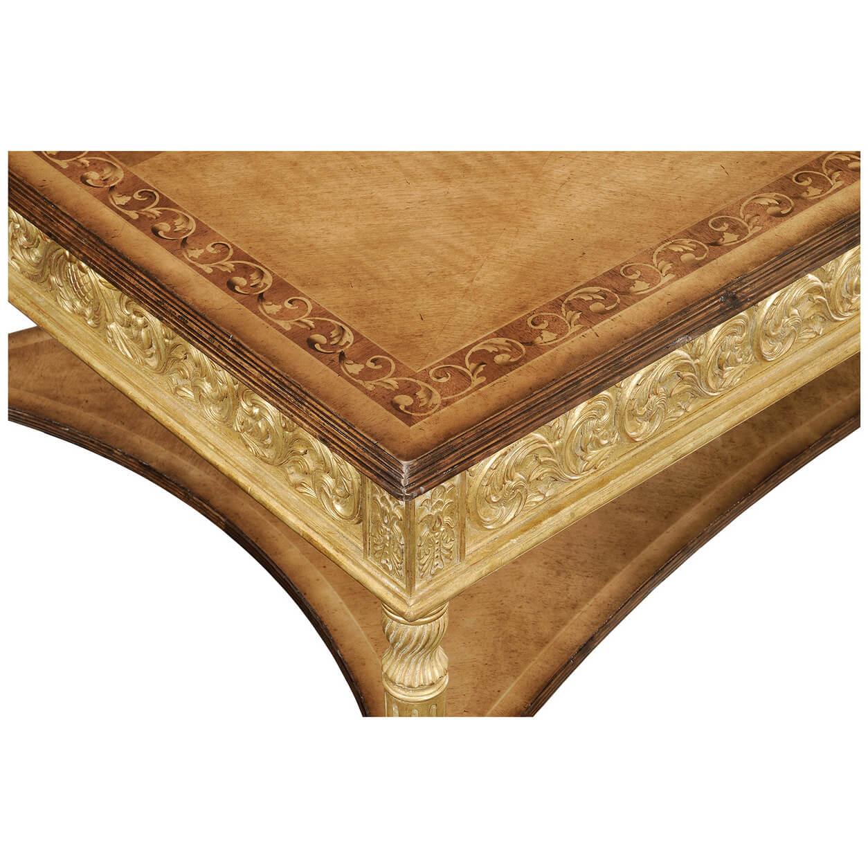 Cette exquise table rectangulaire présente un luxueux plateau en bois satiné orné d'une fine marqueterie, reflétant la grandeur de l'artisanat du XVIIIe siècle.

La frise sculptée et dorée, ornée de délicats motifs floraux, ajoute une touche