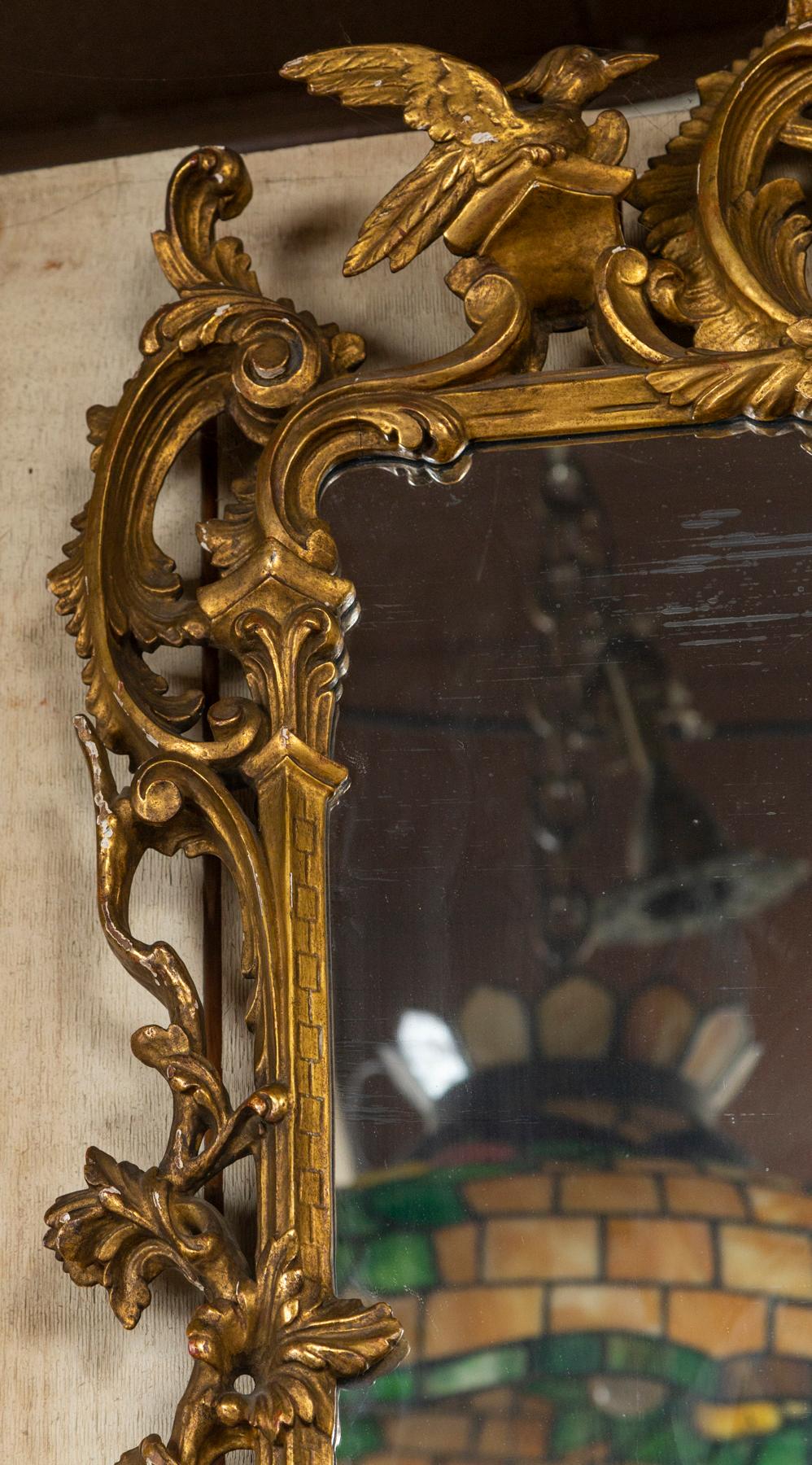 George III Style Giltwood Mirror In Good Condition For Sale In Woodbury, CT