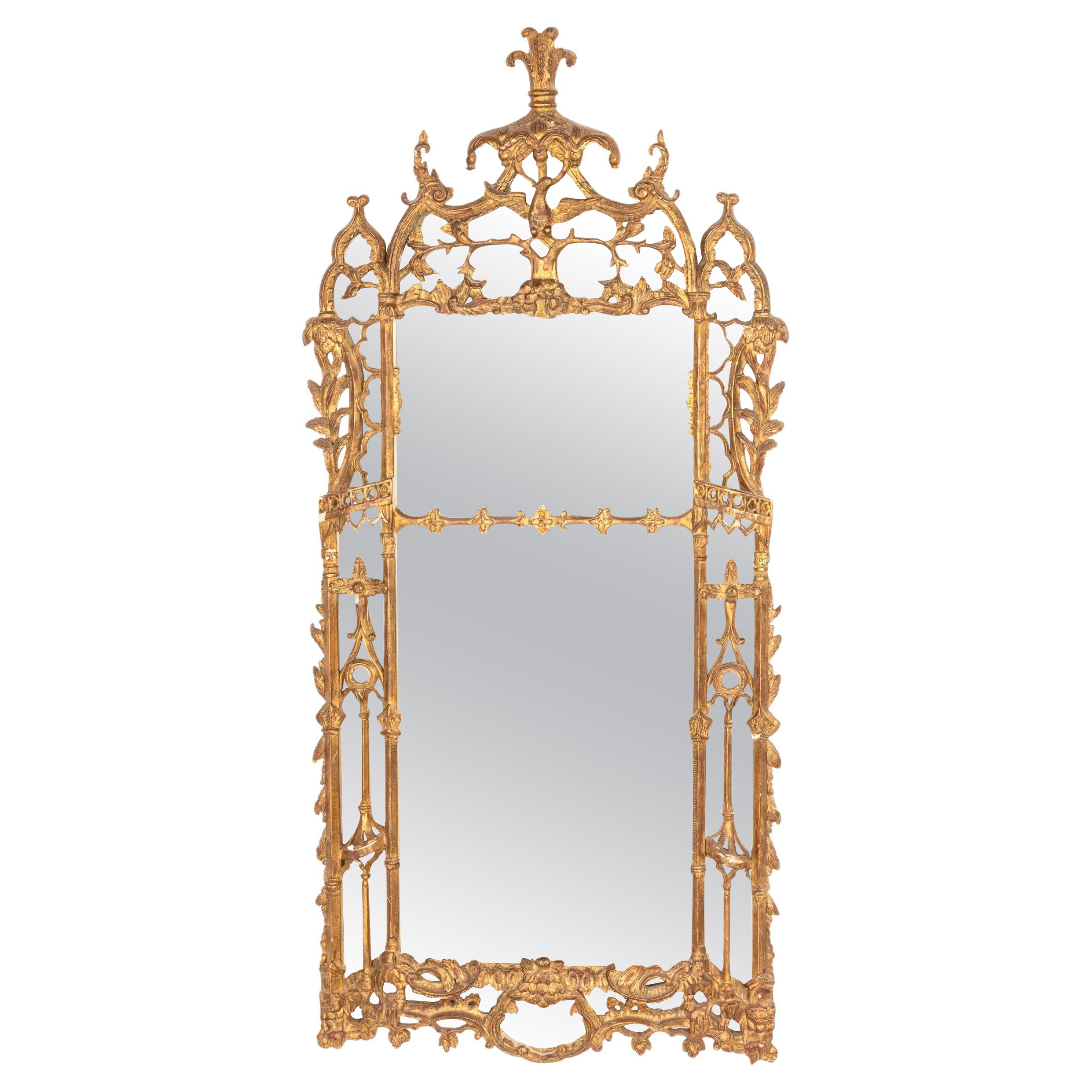 Miroir en bois doré de style George III en vente