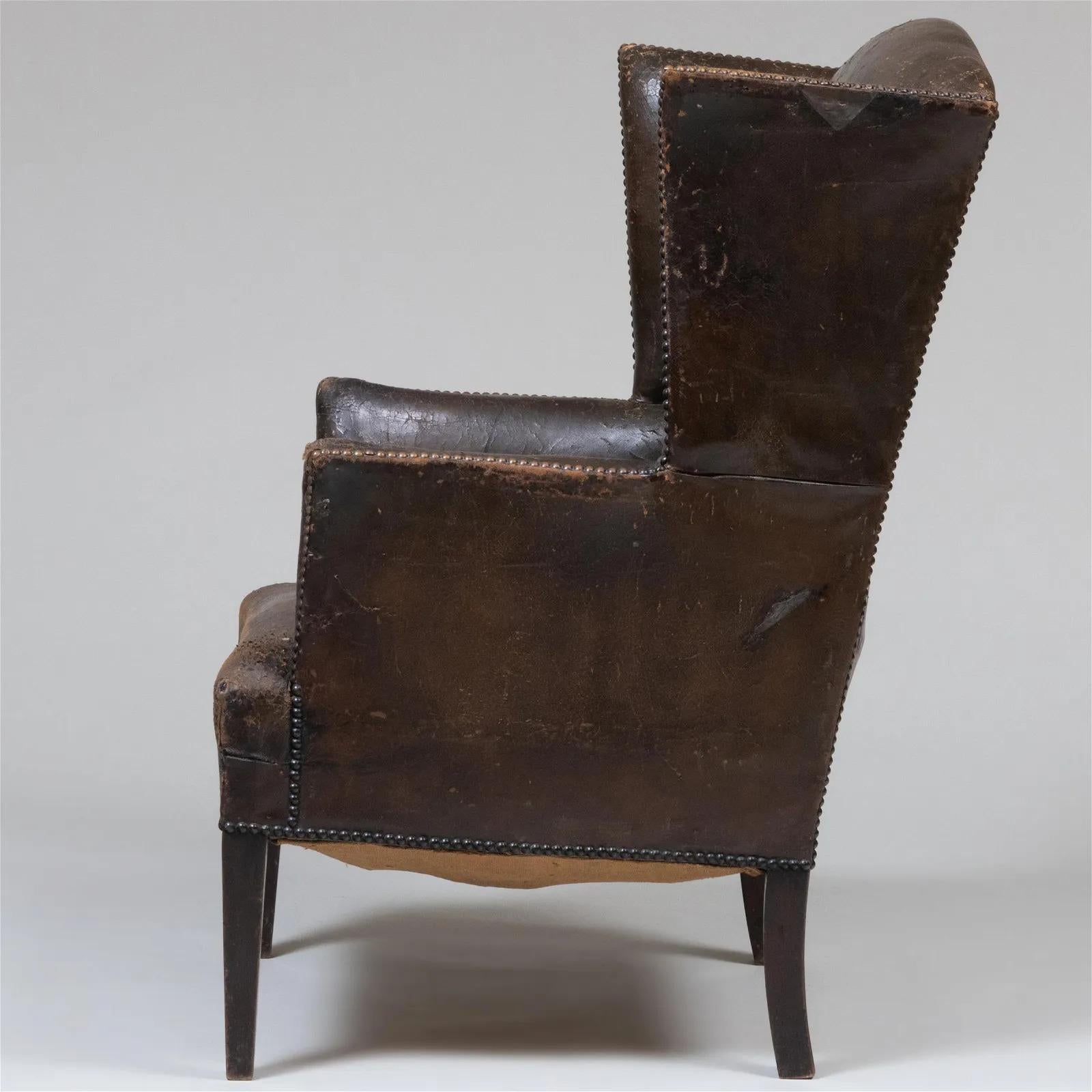 George III Style Leather Wingback Chair In Good Condition For Sale In New York, NY