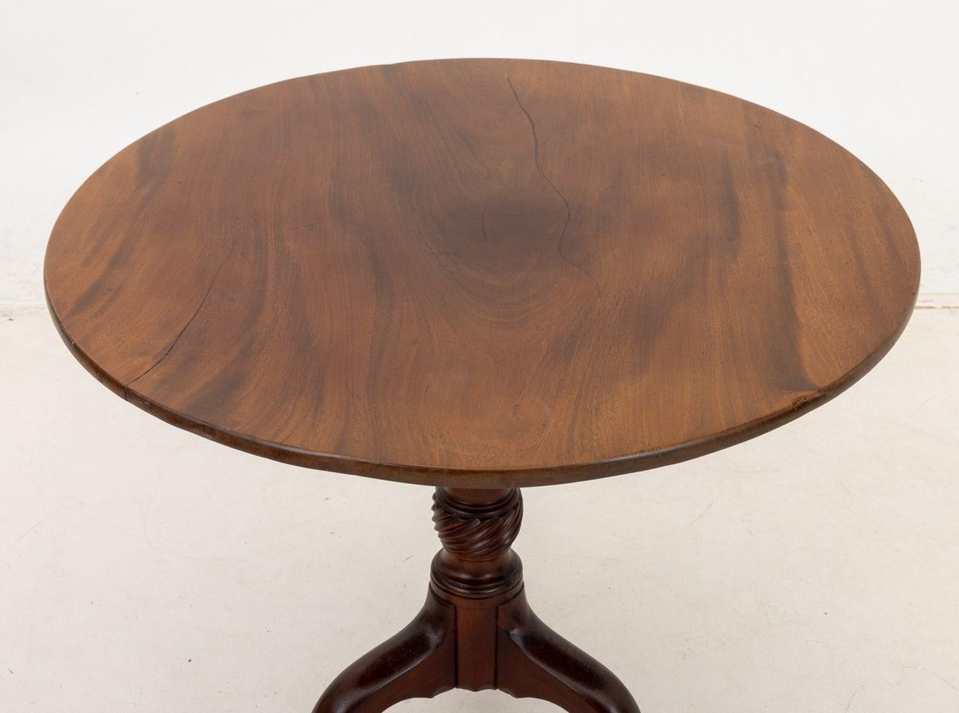 British George III Style Mahogany Birdcage Tilt-Top Table For Sale