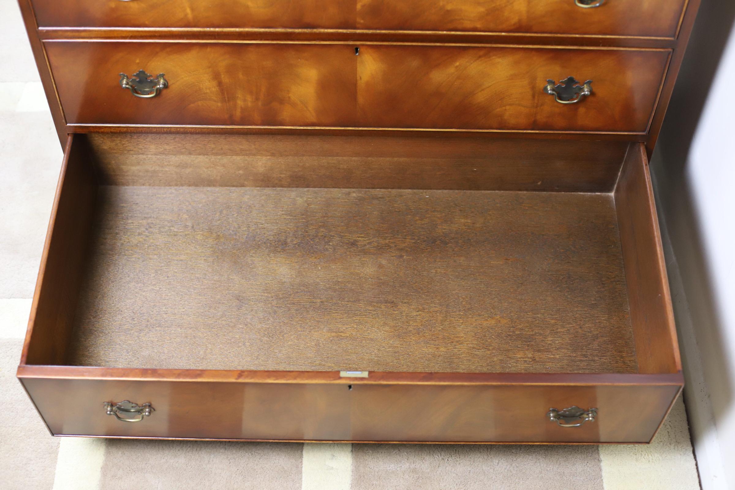 George III Style  Chest of Drawers Made by Bevan Funell Reprodu For Sale 5