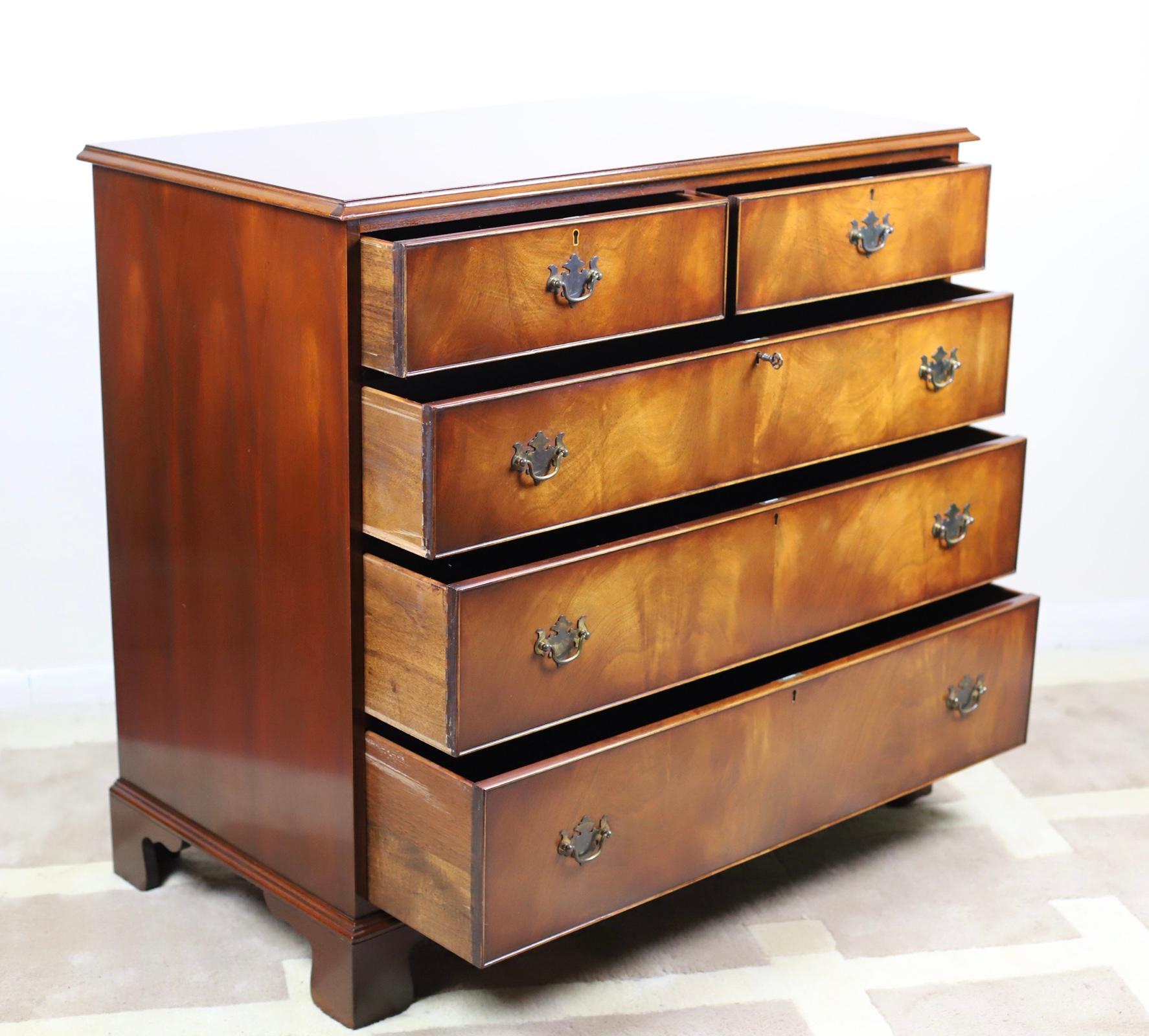 Hardwood George III Style  Chest of Drawers Made by Bevan Funell Reprodu For Sale