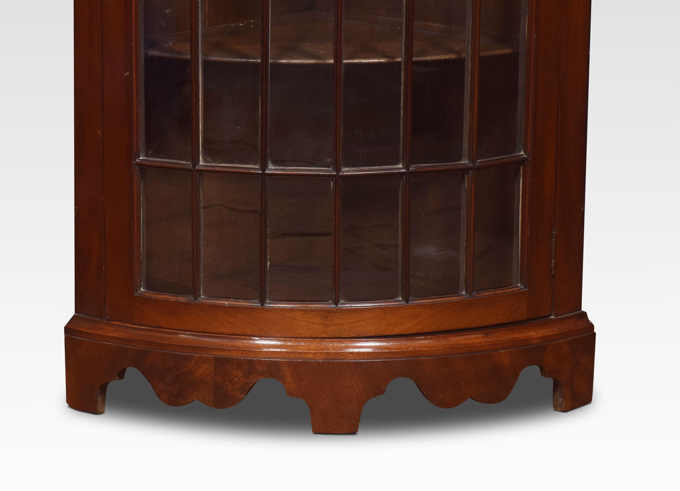 British George III Style Mahogany Corner Cabinet For Sale