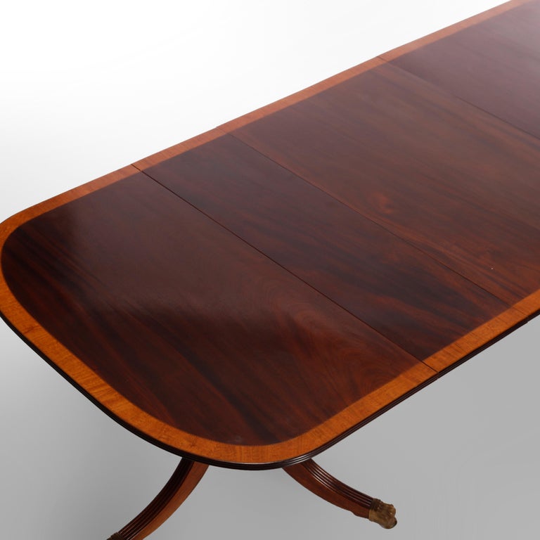 20th Century George III Style Mahogany Cross Banded Inlay Tilt-Top Dining Table & Leaf c1940 For Sale