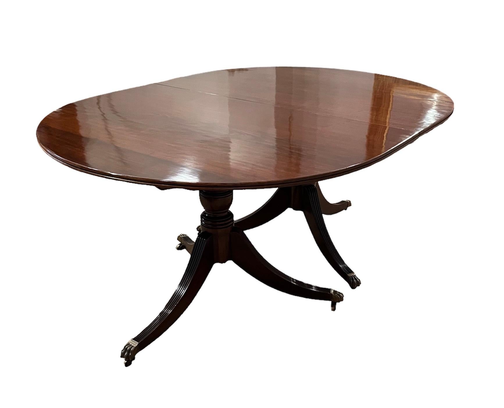 English George III Style Mahogany Dining Table. 2 pedestals 2 leaves 