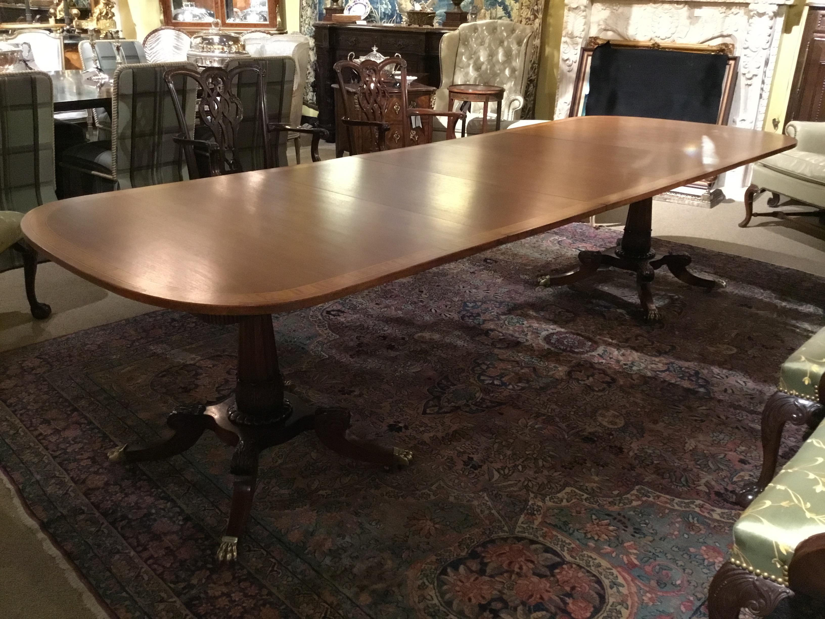 George III-Style Mahogany Dining Table, Banded and Rounded Rectangular Top 1