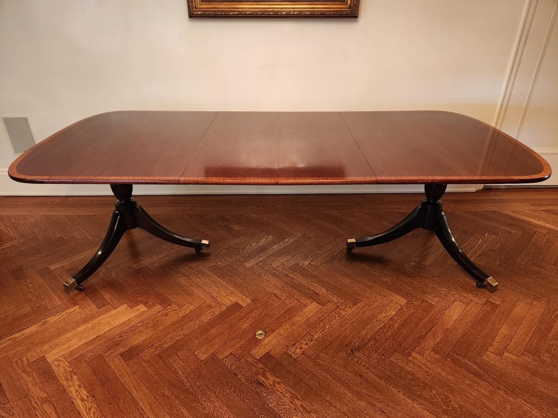George III Style Mahogany Double Pedestal Dining Table, 20th Century 3
